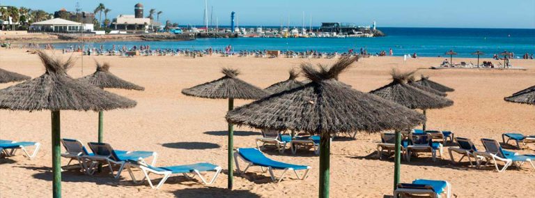 Visit Caleta de Fuste Beach in Fuerteventura | Lopesan Blog