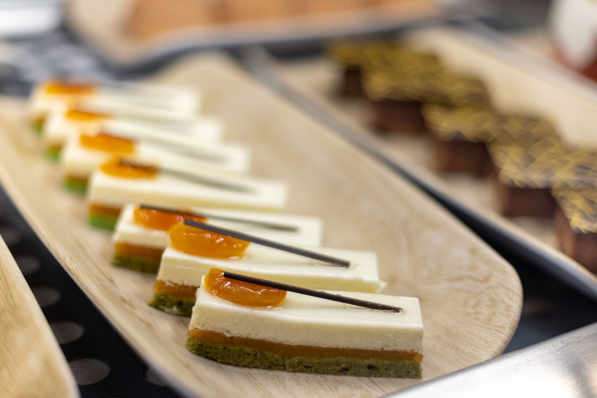 lopesan costa meloneras resort & spa buffet gastro market alameda