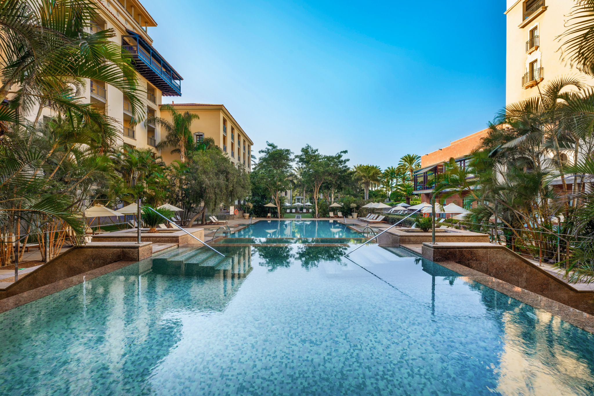 images pool hotel lopesan costa meloneras