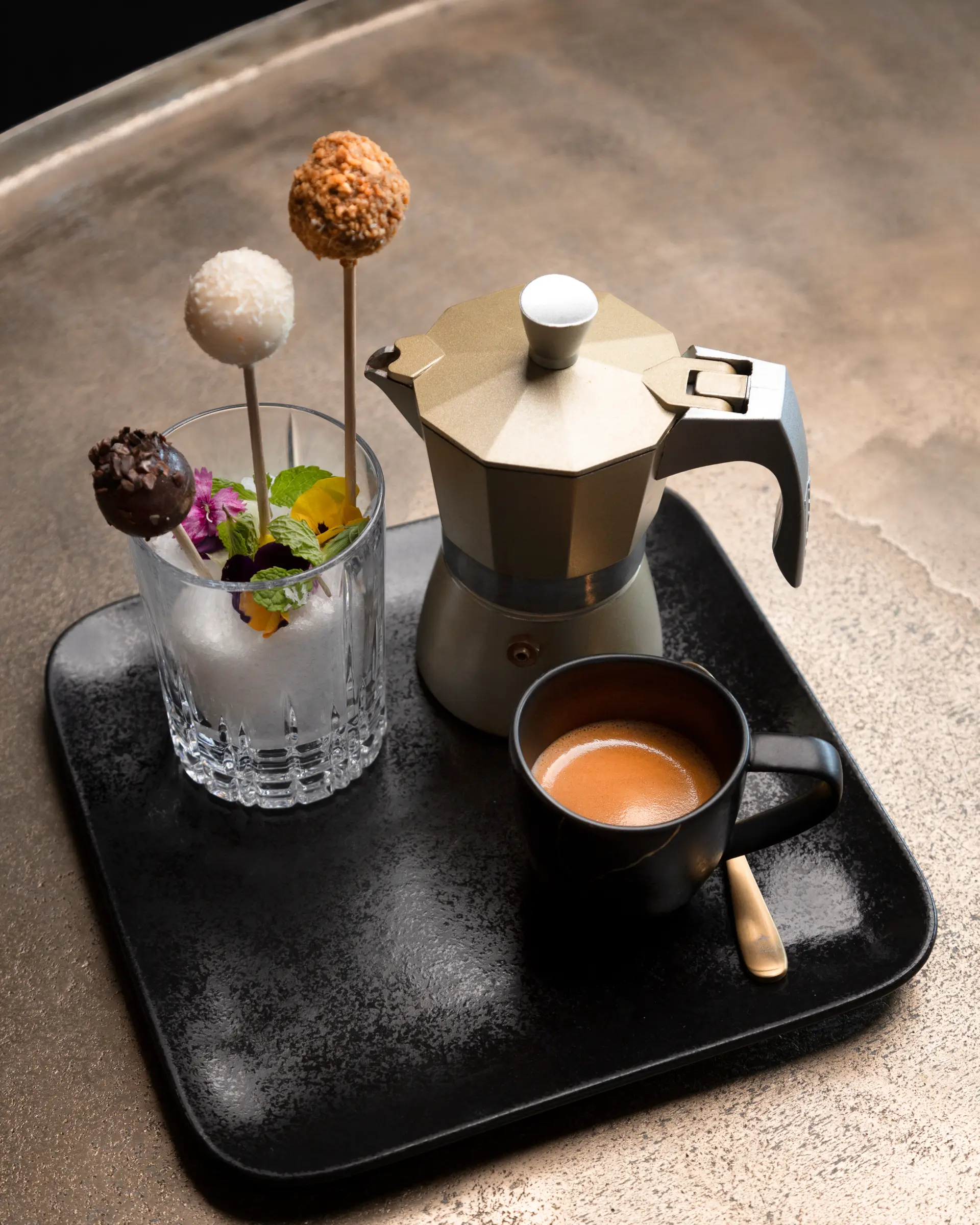 foto tellerpräsentation hotel faro lopesan collection