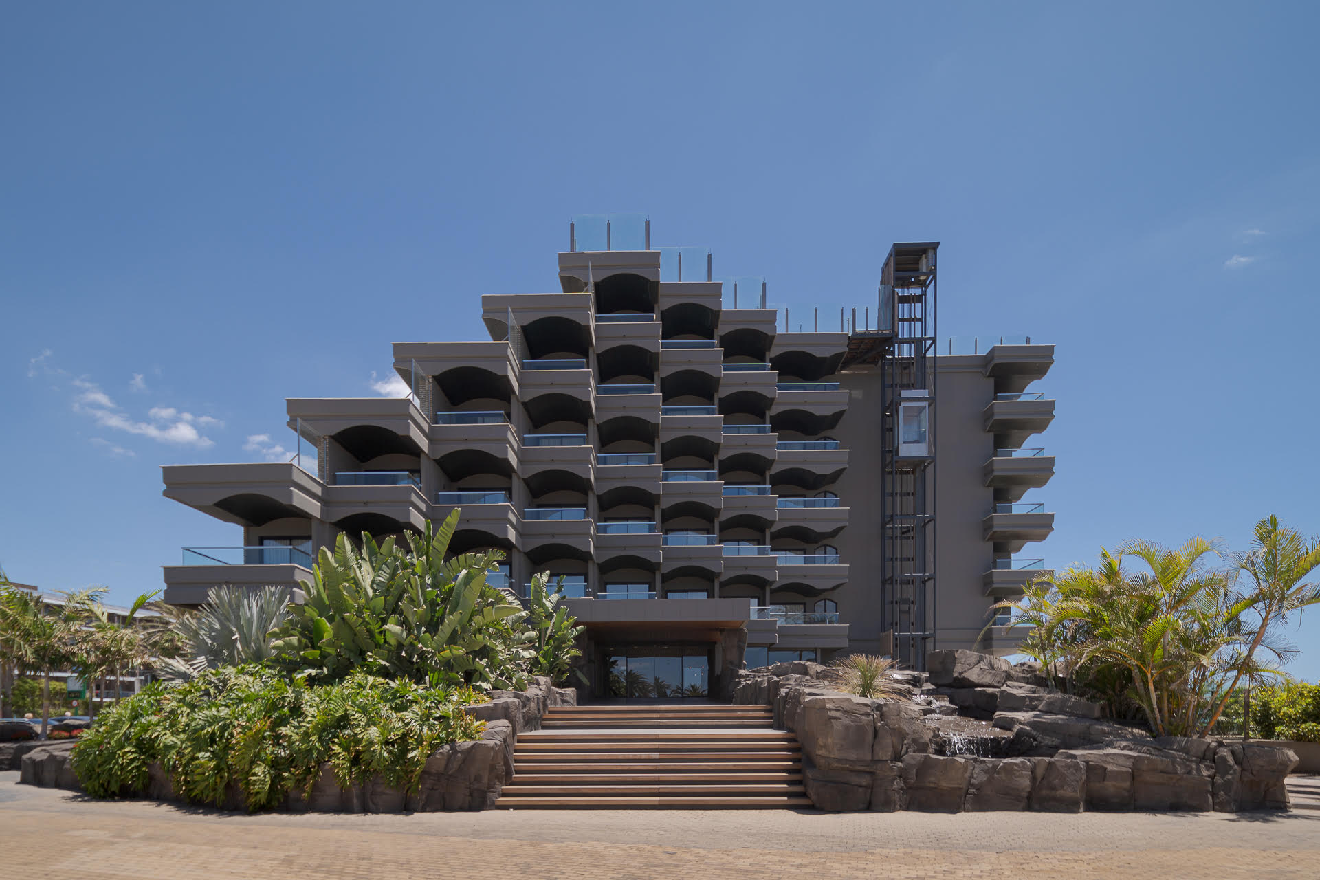 fotos exterior entrada hotel faro lopesan collection