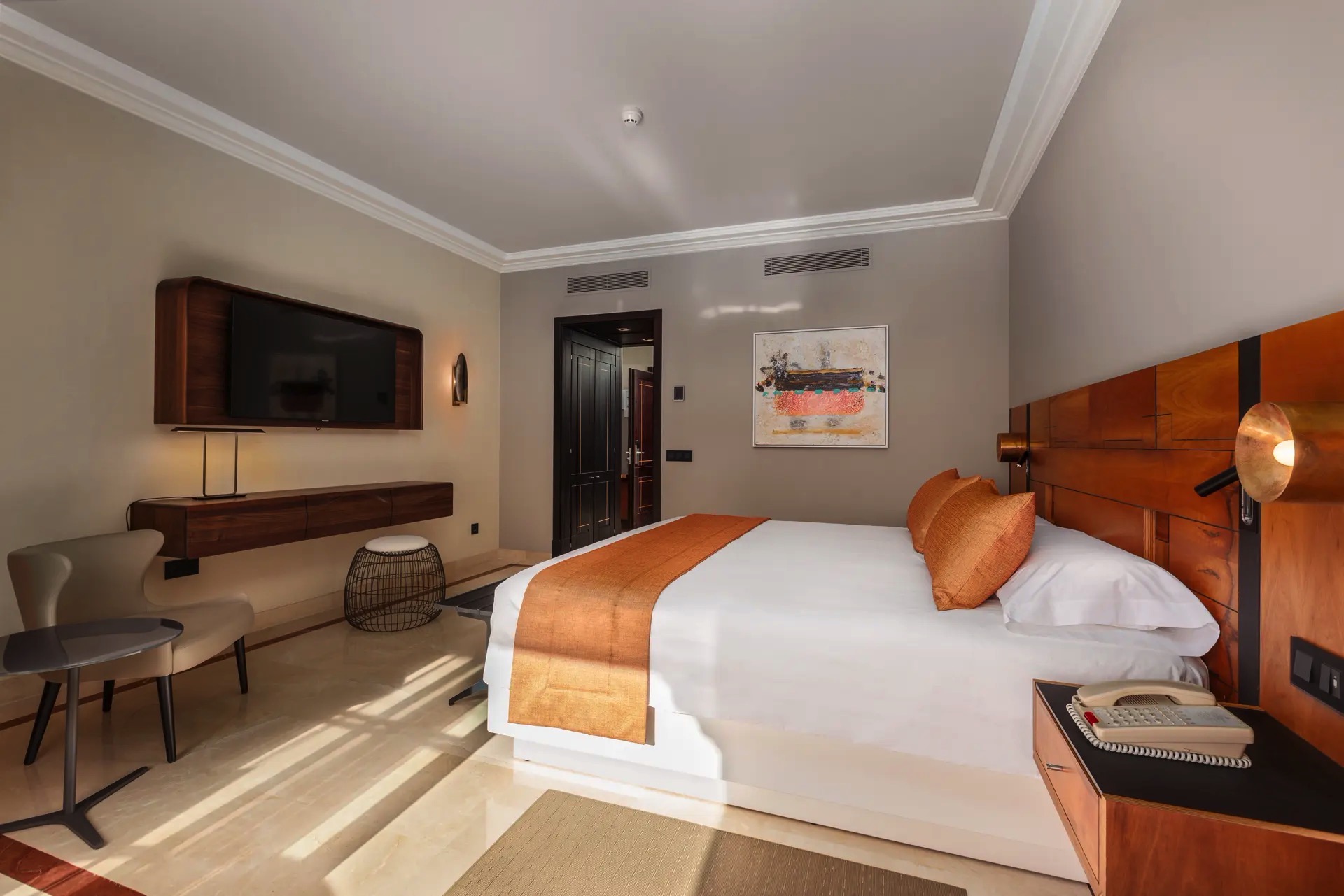 bed lopesan costa meloneras resort & spa supreme pool view room