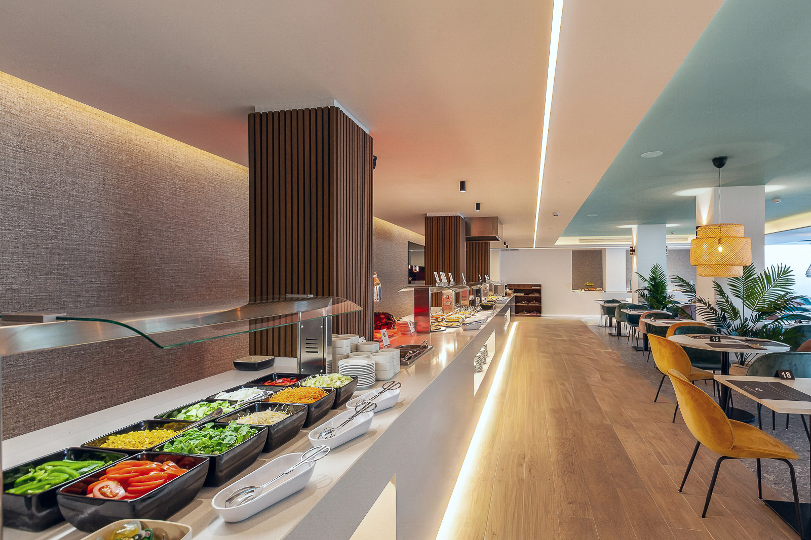 fotos gastronomisches angebot hotel kumara serenoa