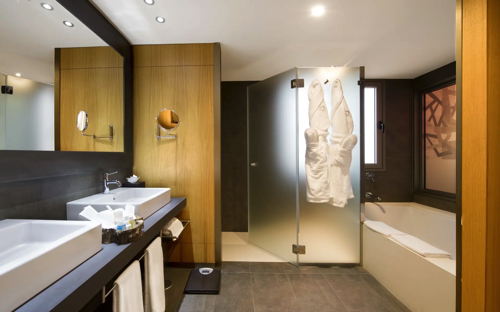 baño junior suite lopesan baobab