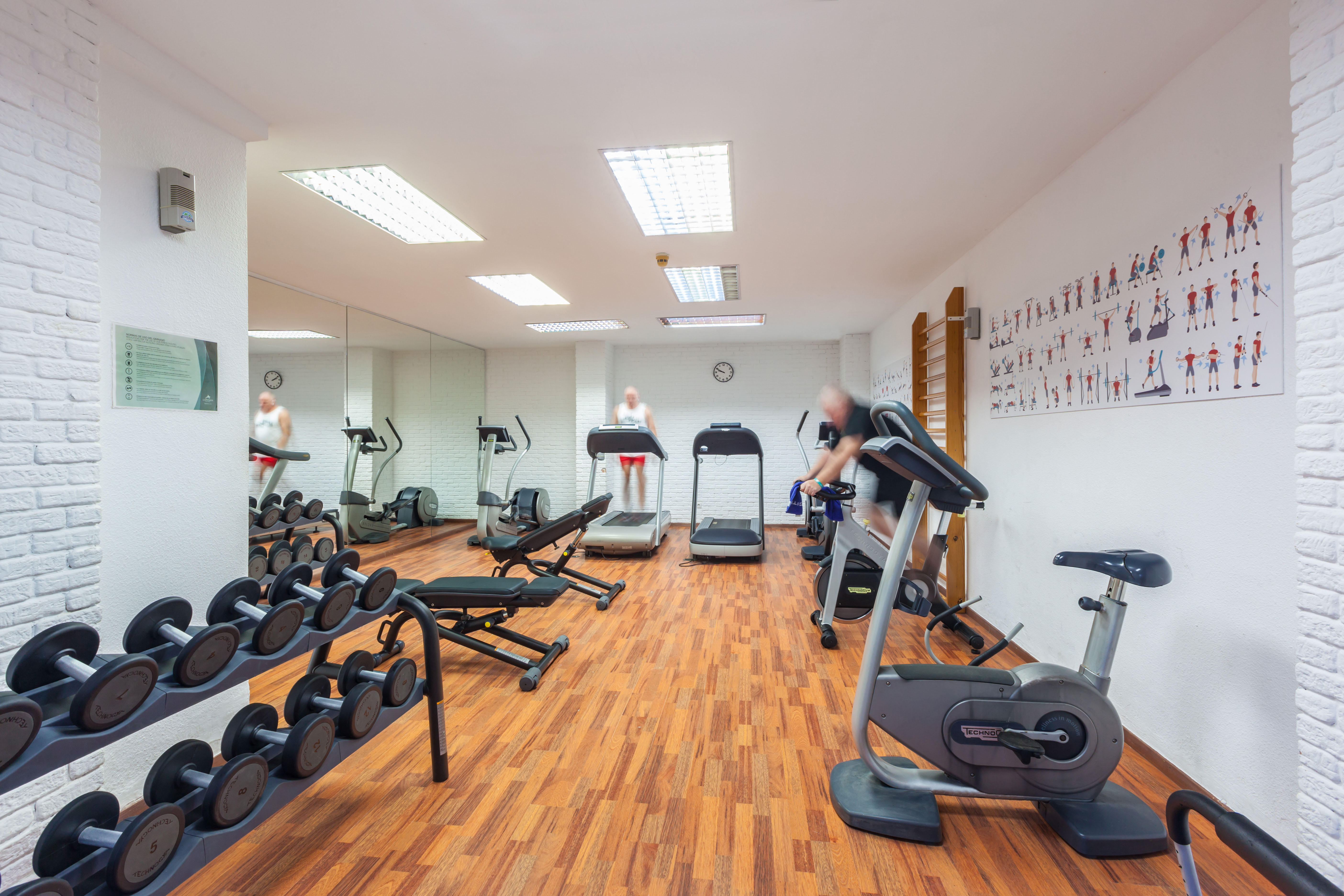 gym abora catarina photos