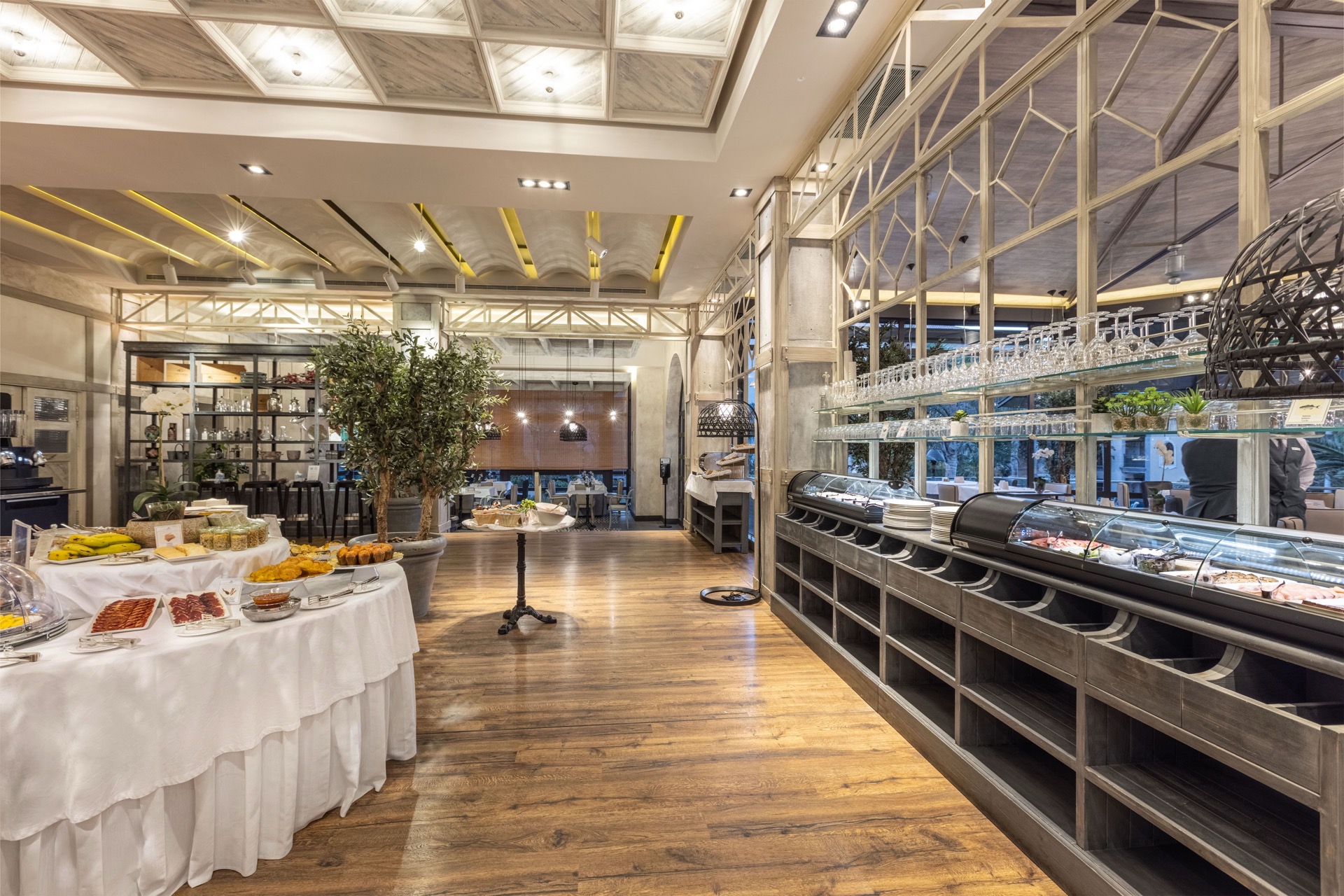 zona-desayuno-vip-alojamiento-hotel-lopesan-costa-meloneras