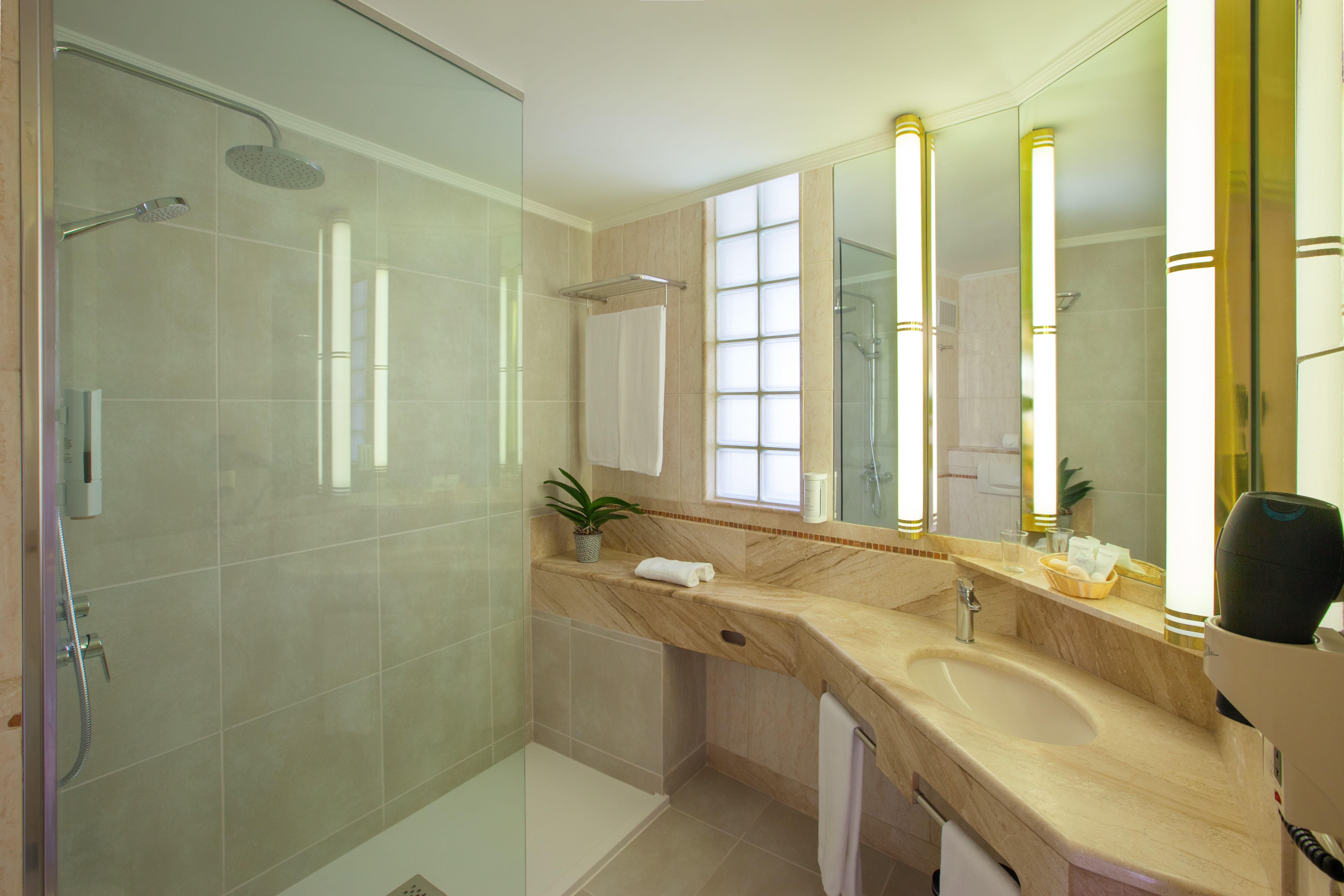 bathroom corallium dunamar double standard economy room