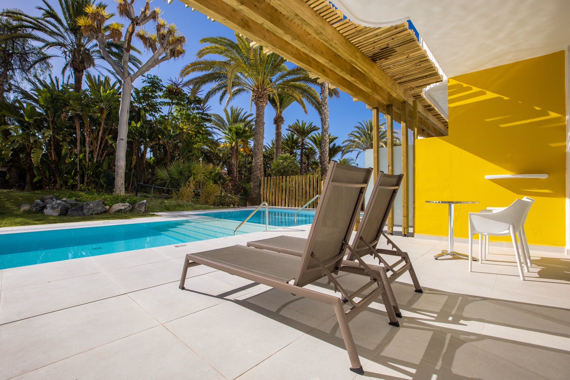 terrasse double deluxe pool adults only zimmer abora catarina