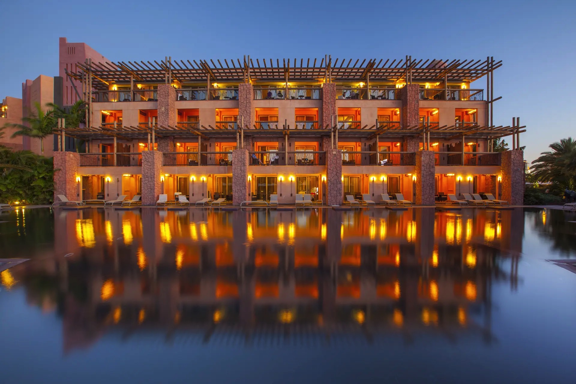 exterior piscinas lopesan baobab resort tranquila pool