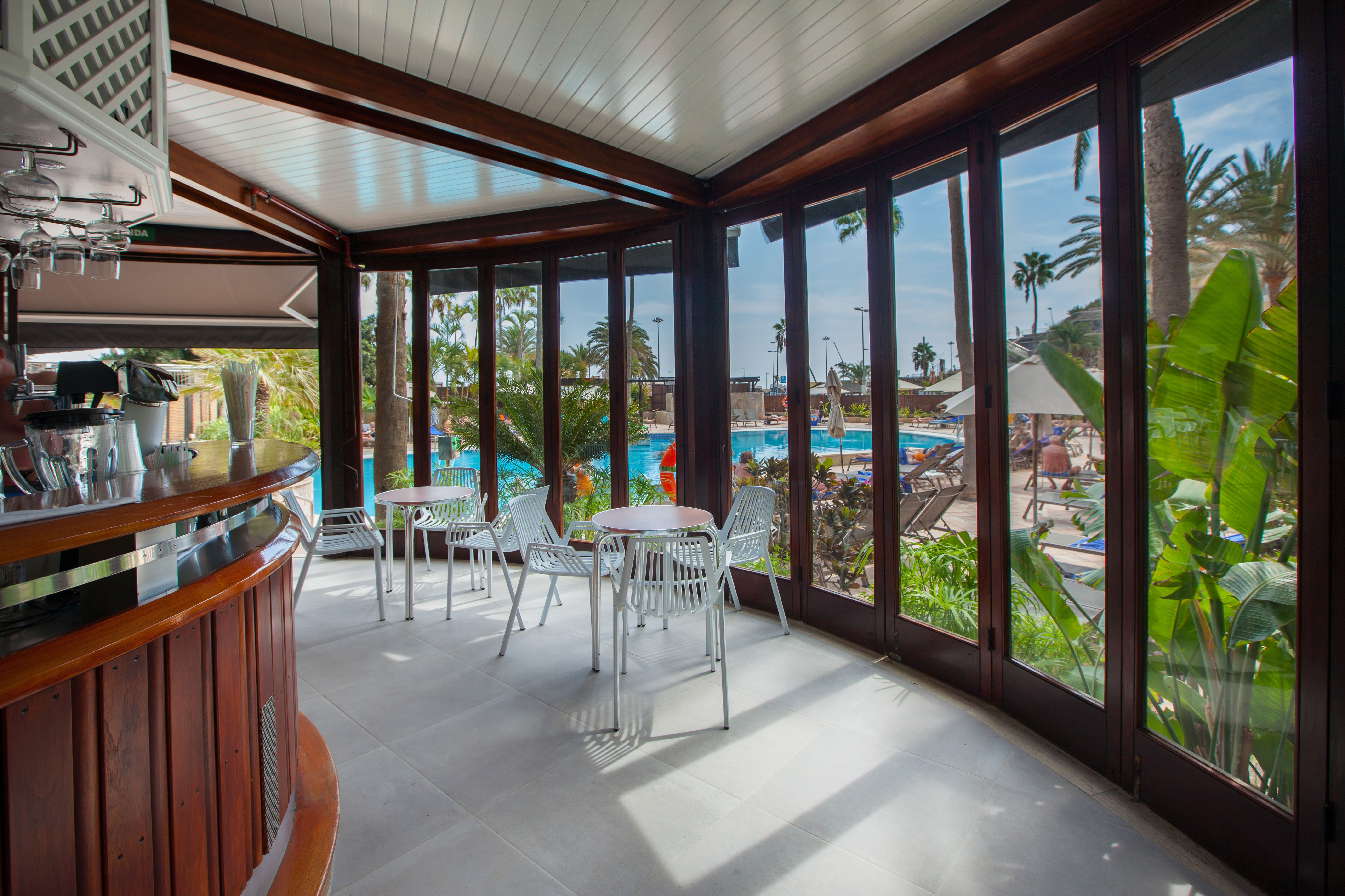 views la sal bar corallium dunamar by lopesan hotels