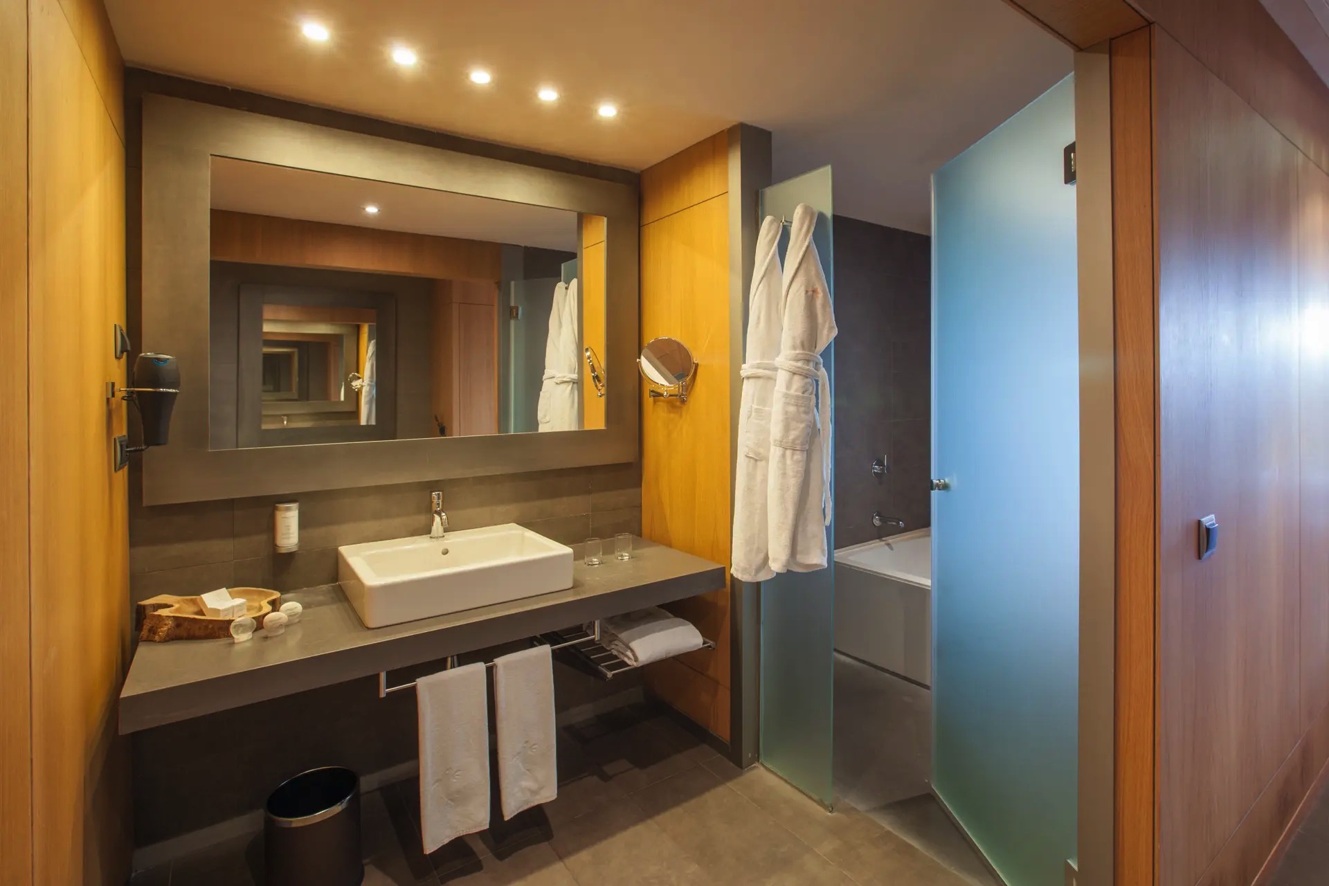 bathroom lopesan baobab resort double standard view room