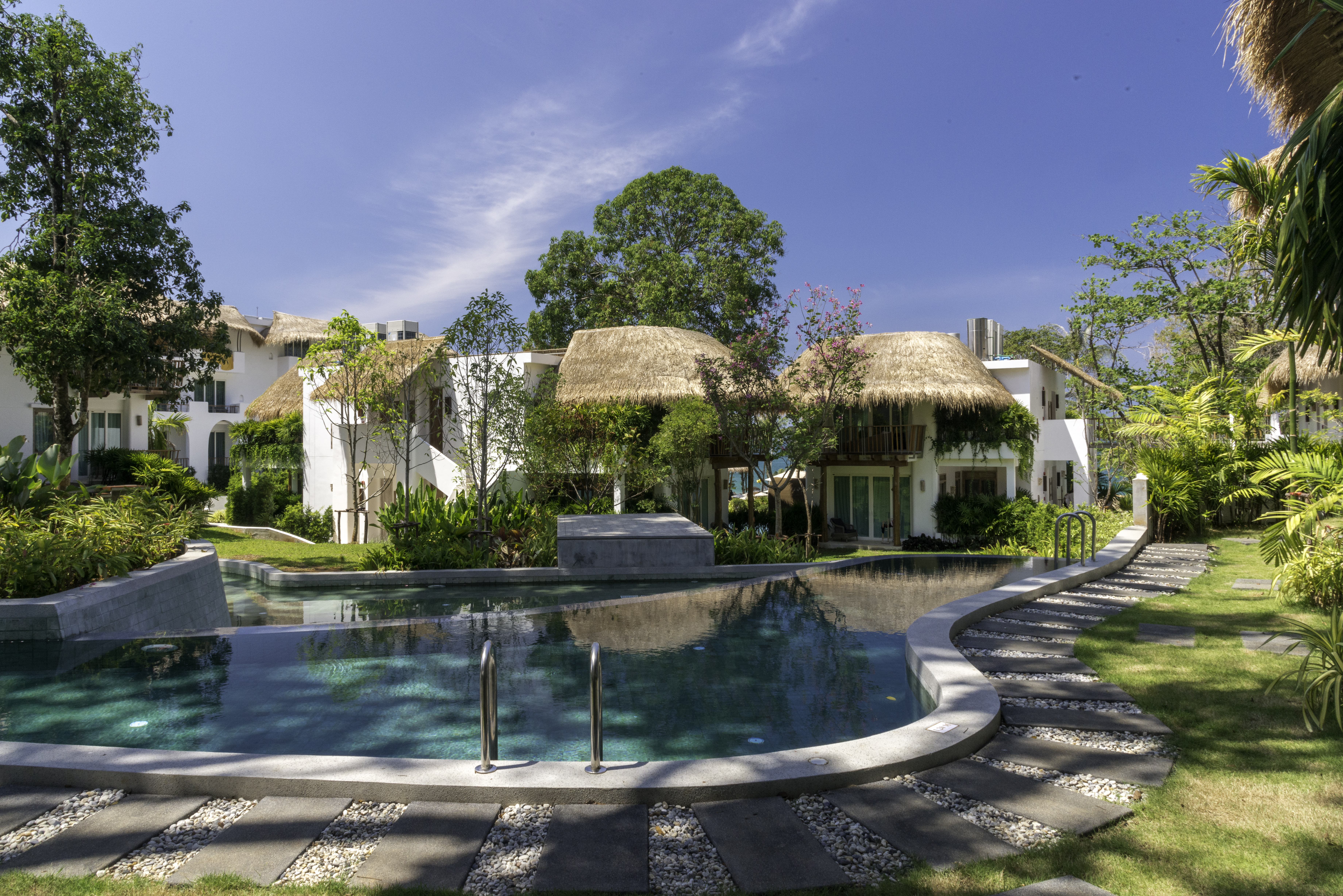 images and photos eden beach resort & spa a lopesan collection hotel pool area