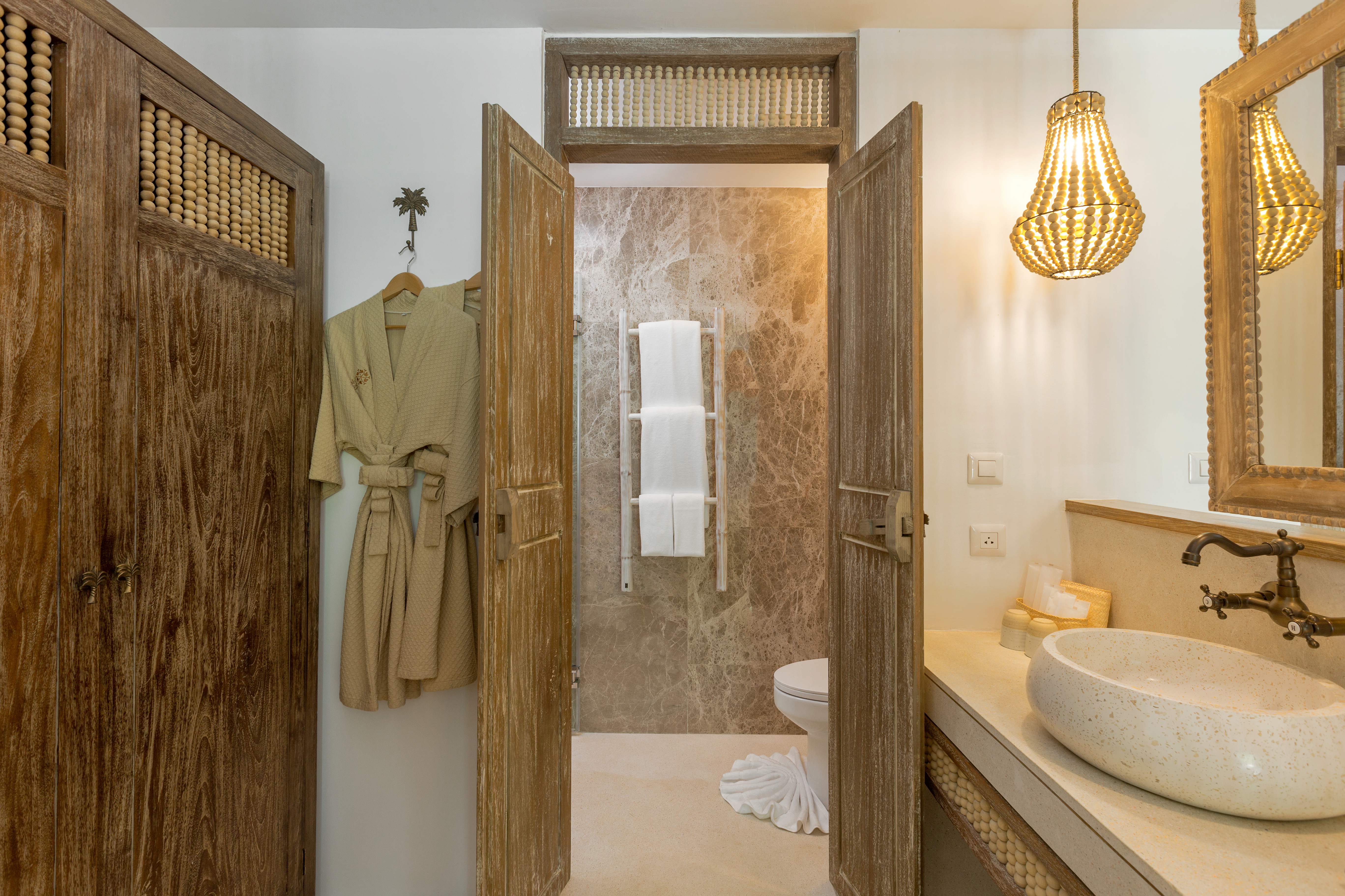 photos bathroom rooms hotel eden beach lopesan collection deluxe