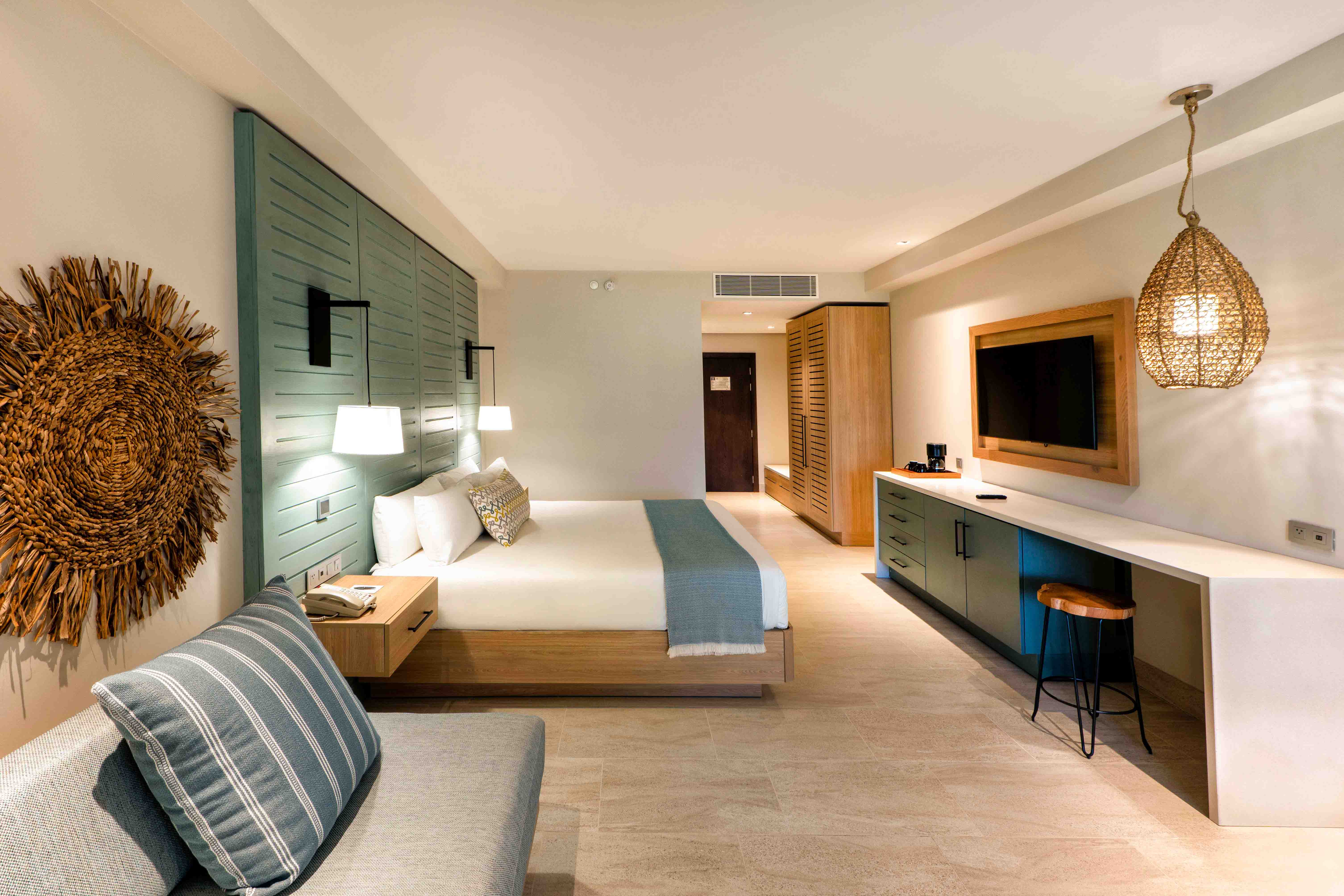 cama adults king economy junior suite lopesan costa bavaro resort spa & casino