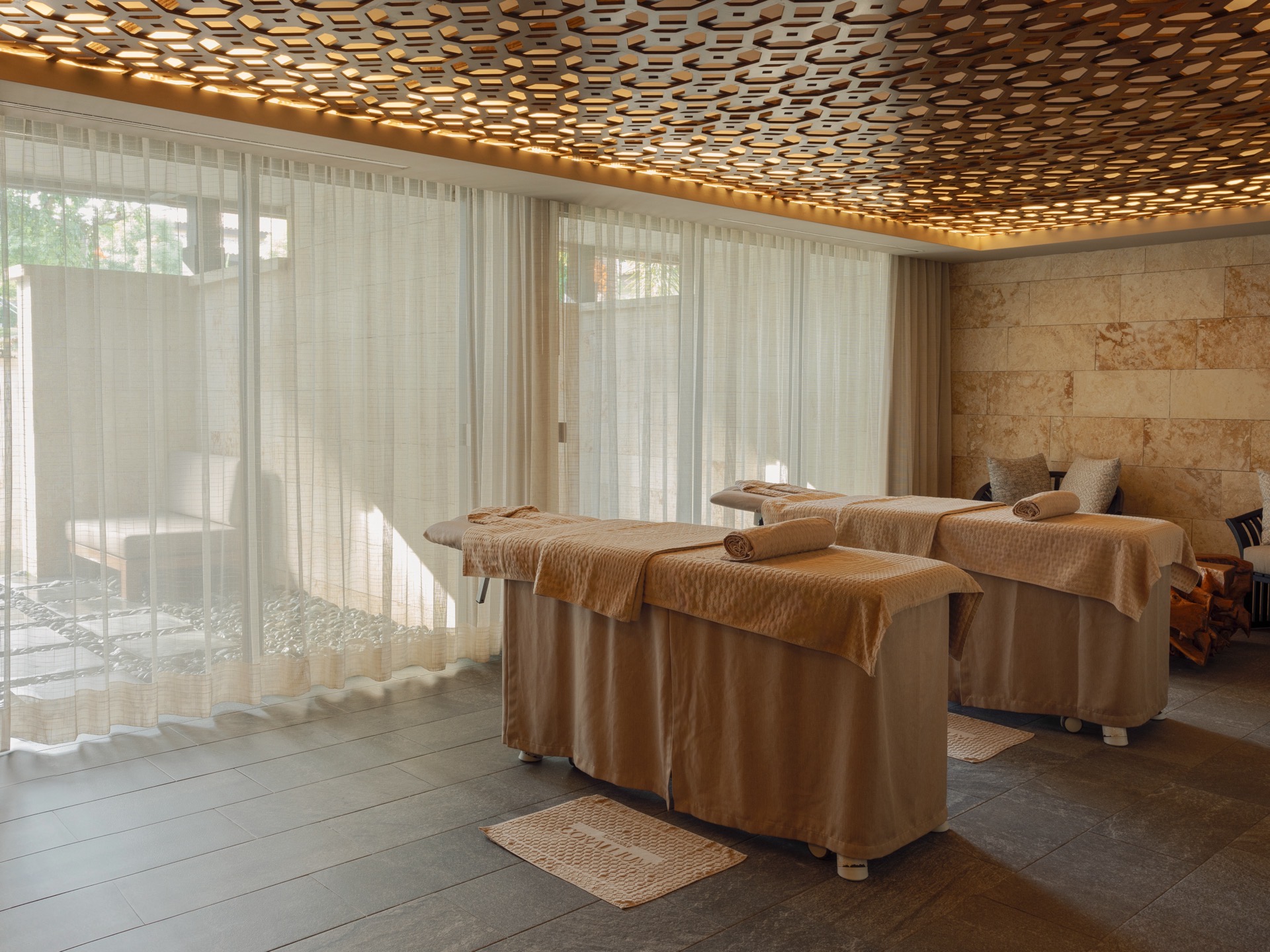 lopesan costa bávaro fotos masajes spa