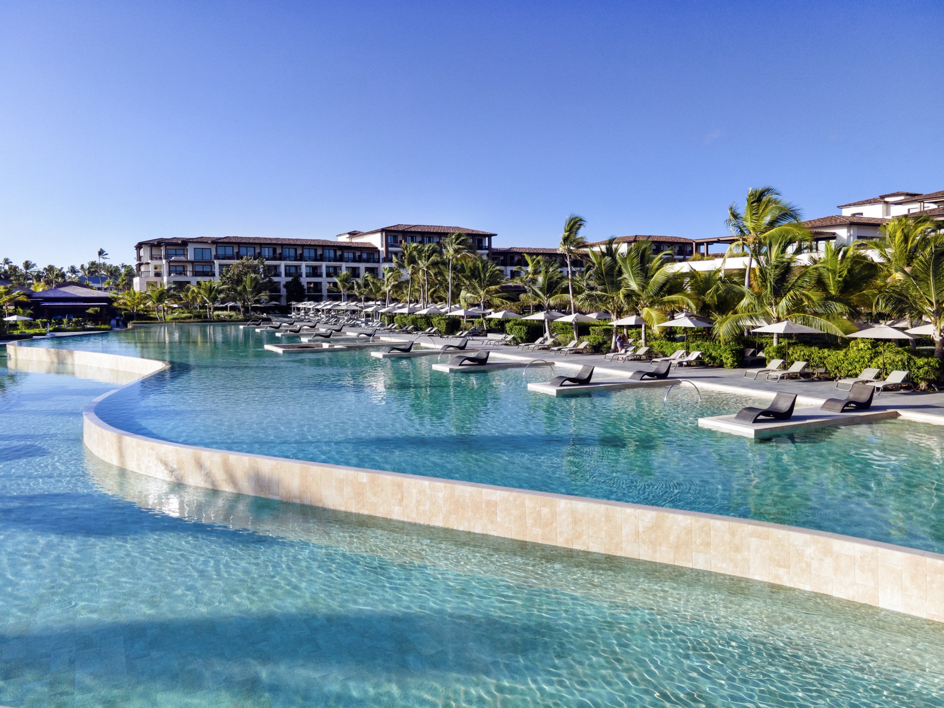 lopesan costa bávaro fotos piscina principal