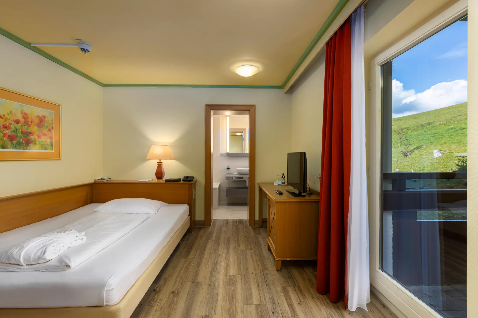 terrassenfotos zimmer ifa alpenhof wildental hotel grand lit