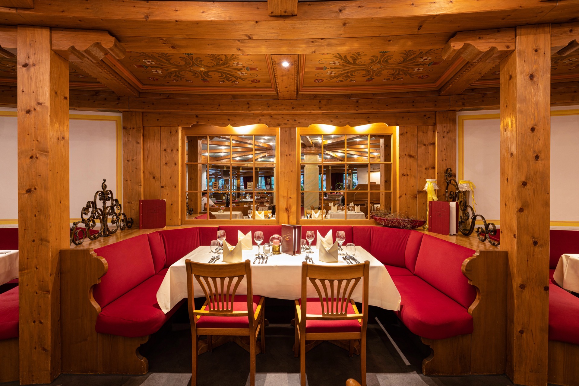 images-and-photos-restaurant-ifa-alpenhof-wildental-hotel
