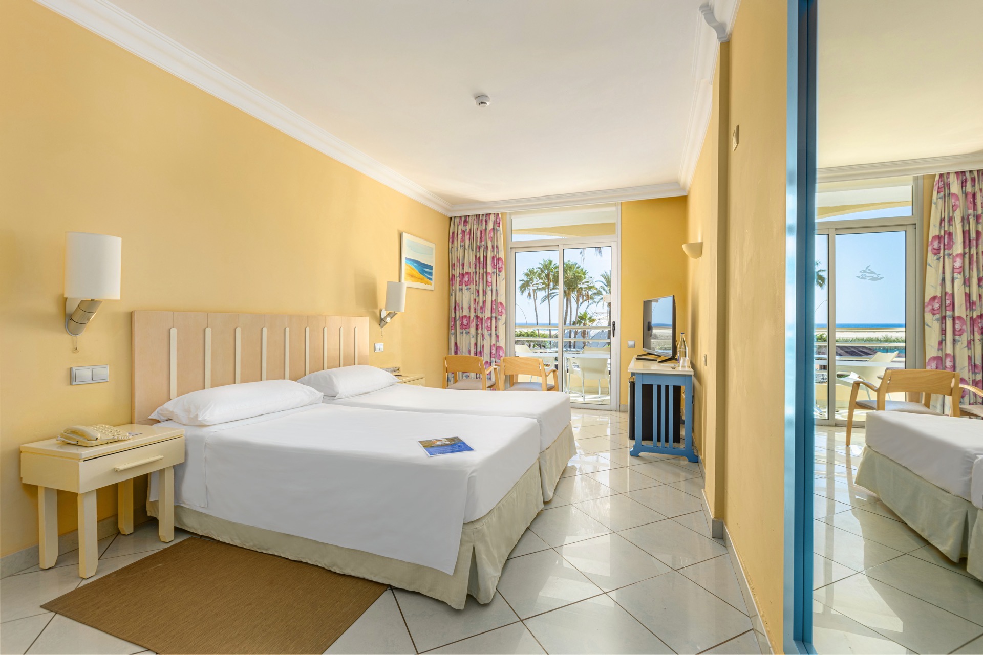 cama habitacion doble estandar vista ifa altamarena hotel