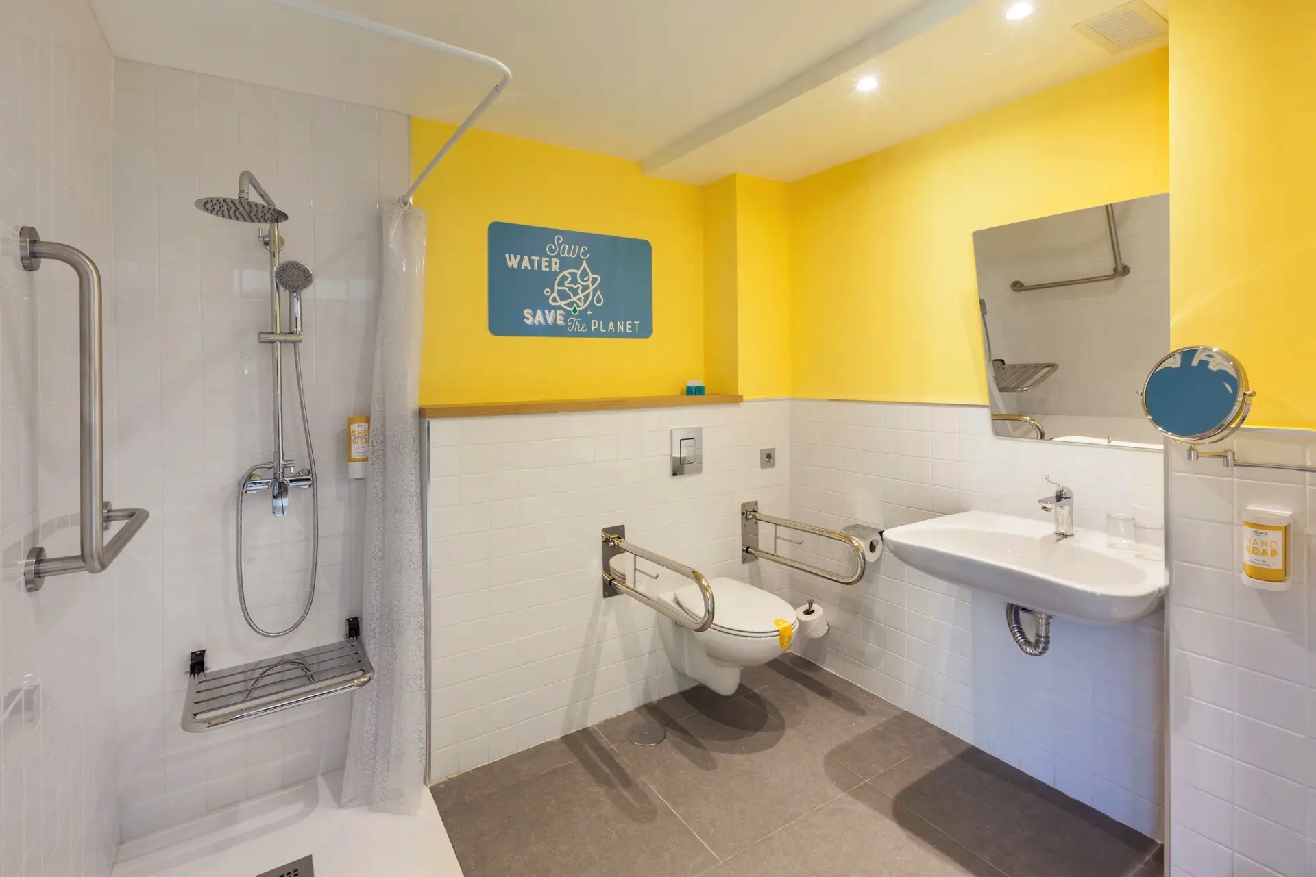 bathroom double family adapted room abora interclub atlantic hotel