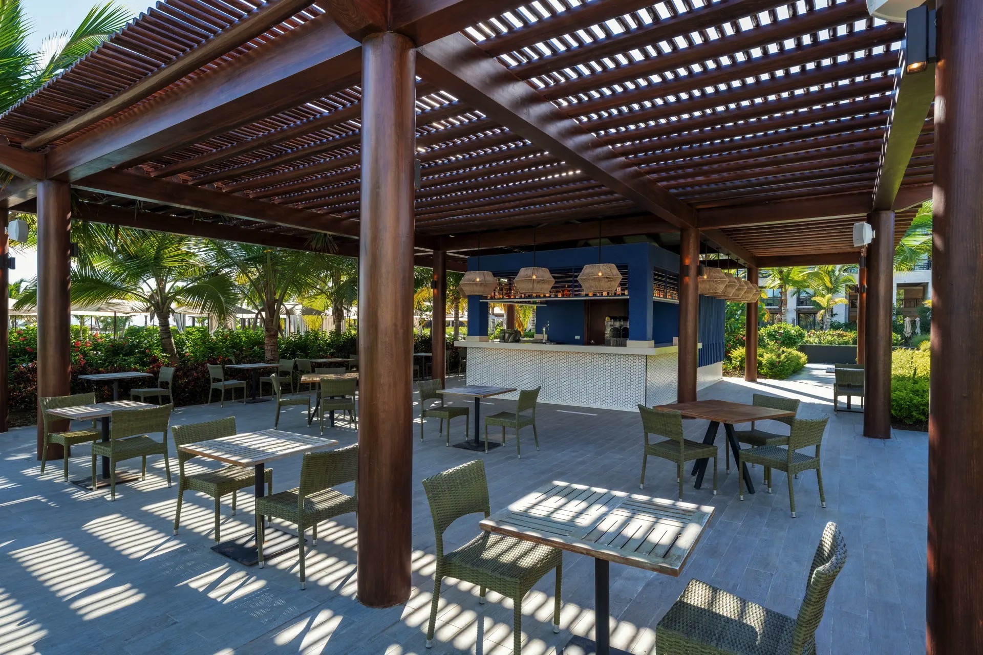 caribe bar lopesan costa bávaro resort spa & casino