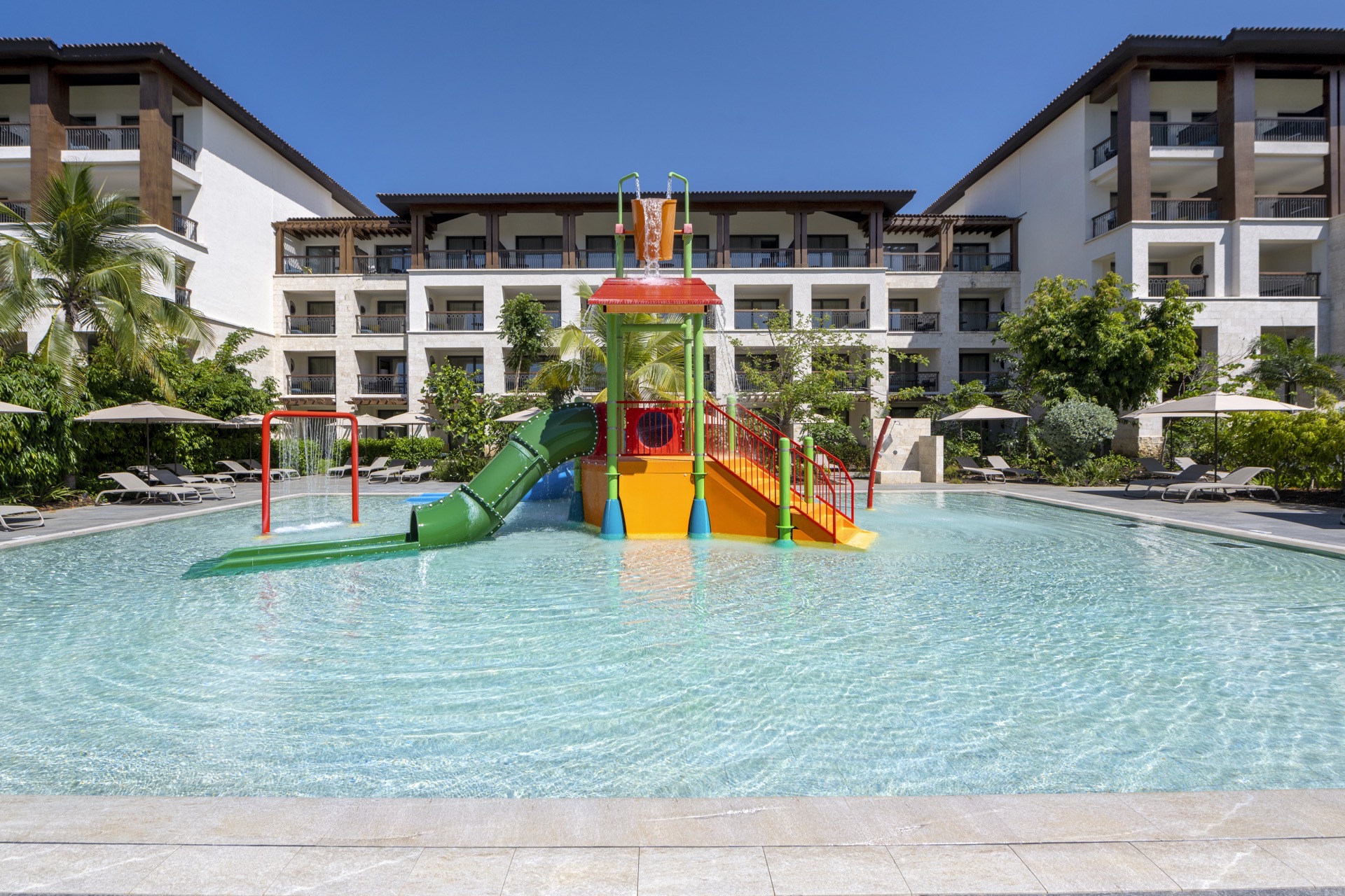 children’s pool lopesan costa bavaro spa & casino