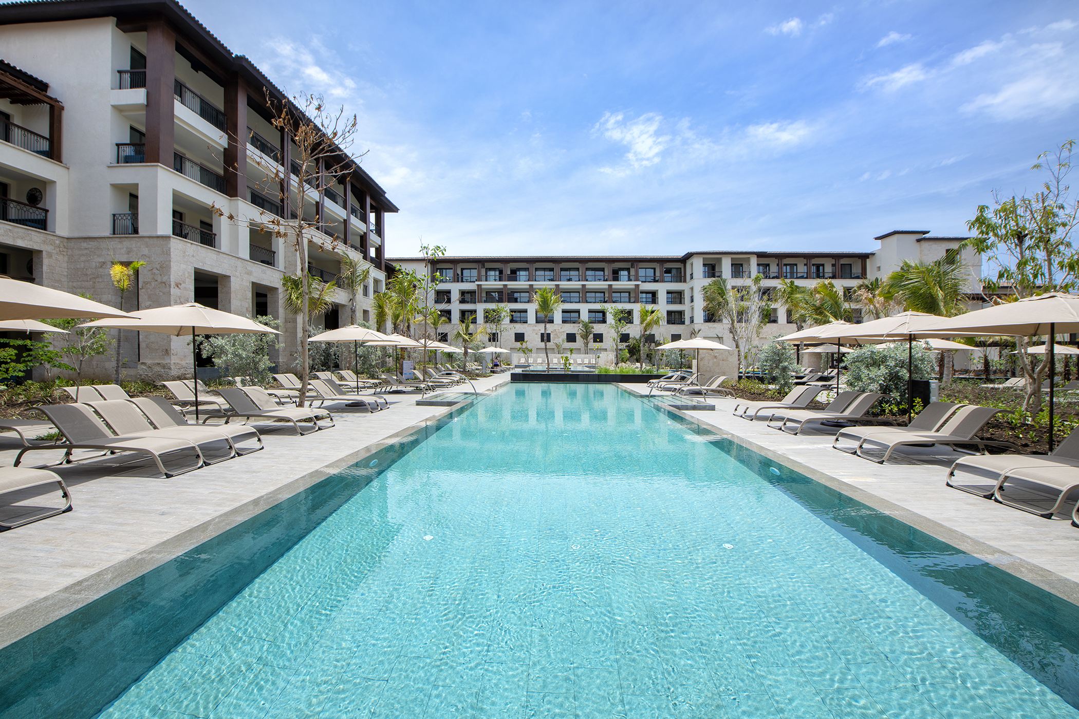 hammocks bavaro pool lopesan costa bavaro spa & casino