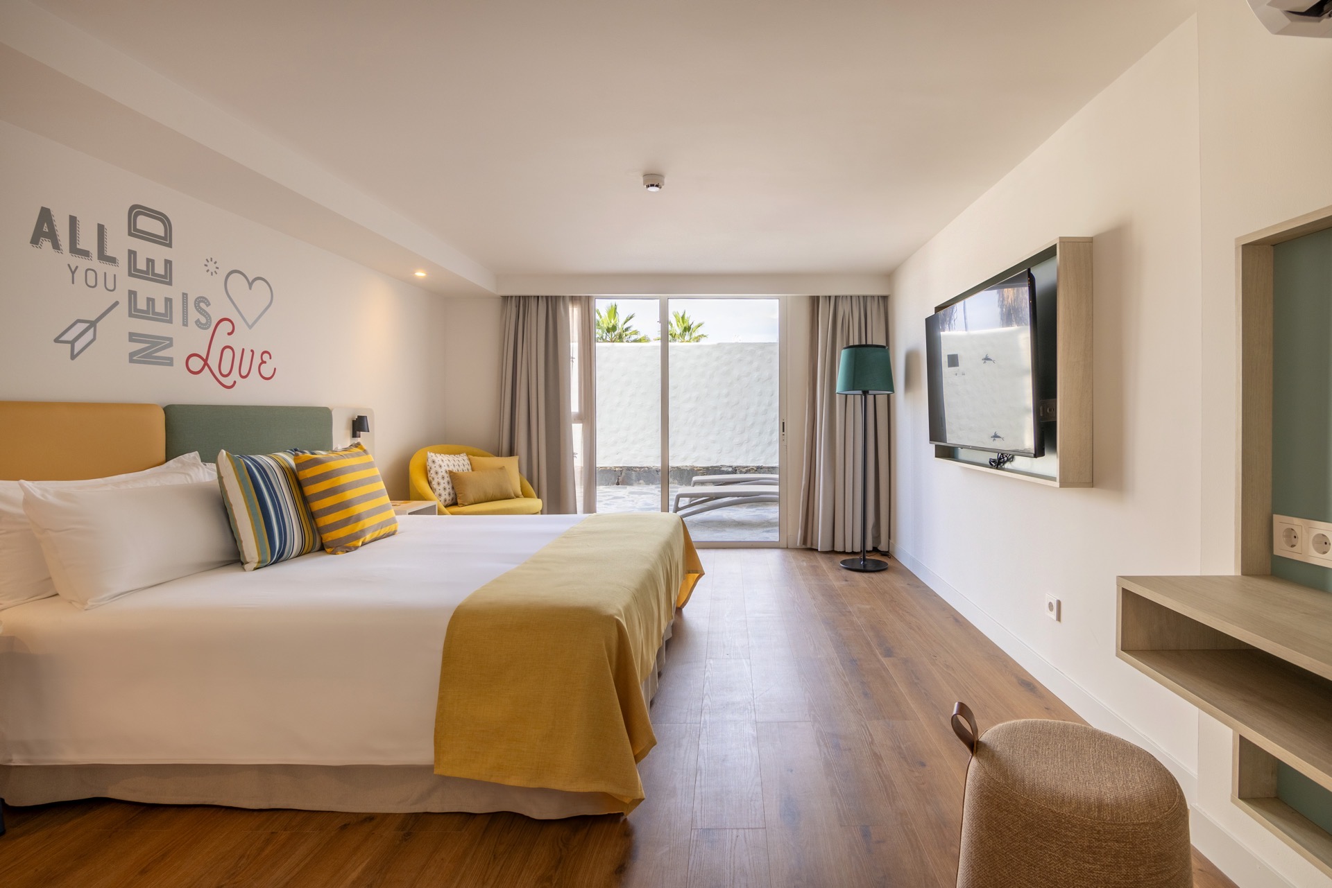 bed double terrace room hotel abora interclub atlantic