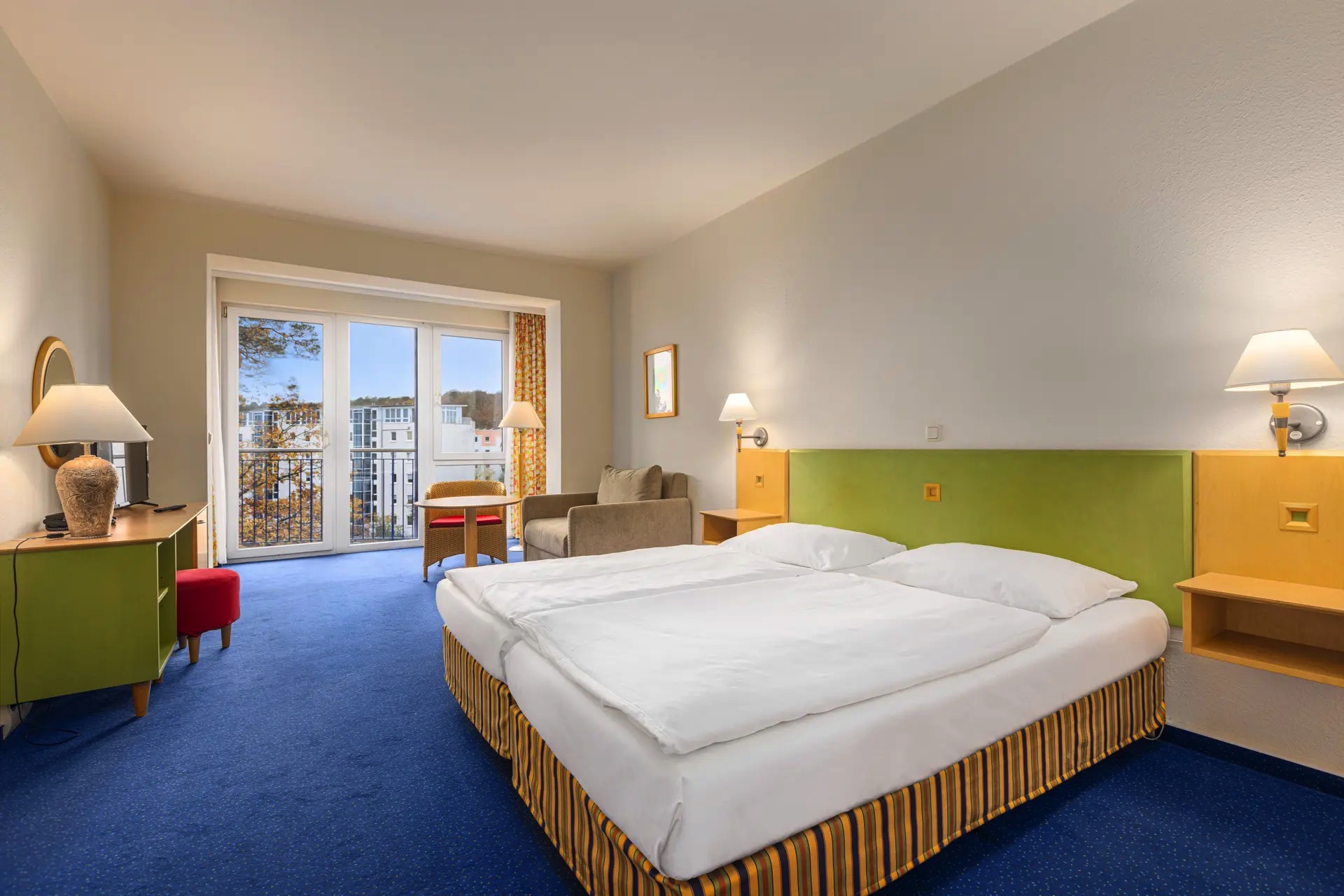 bed-apartment-1.5-bedrooms-ifa-rugen-hotel