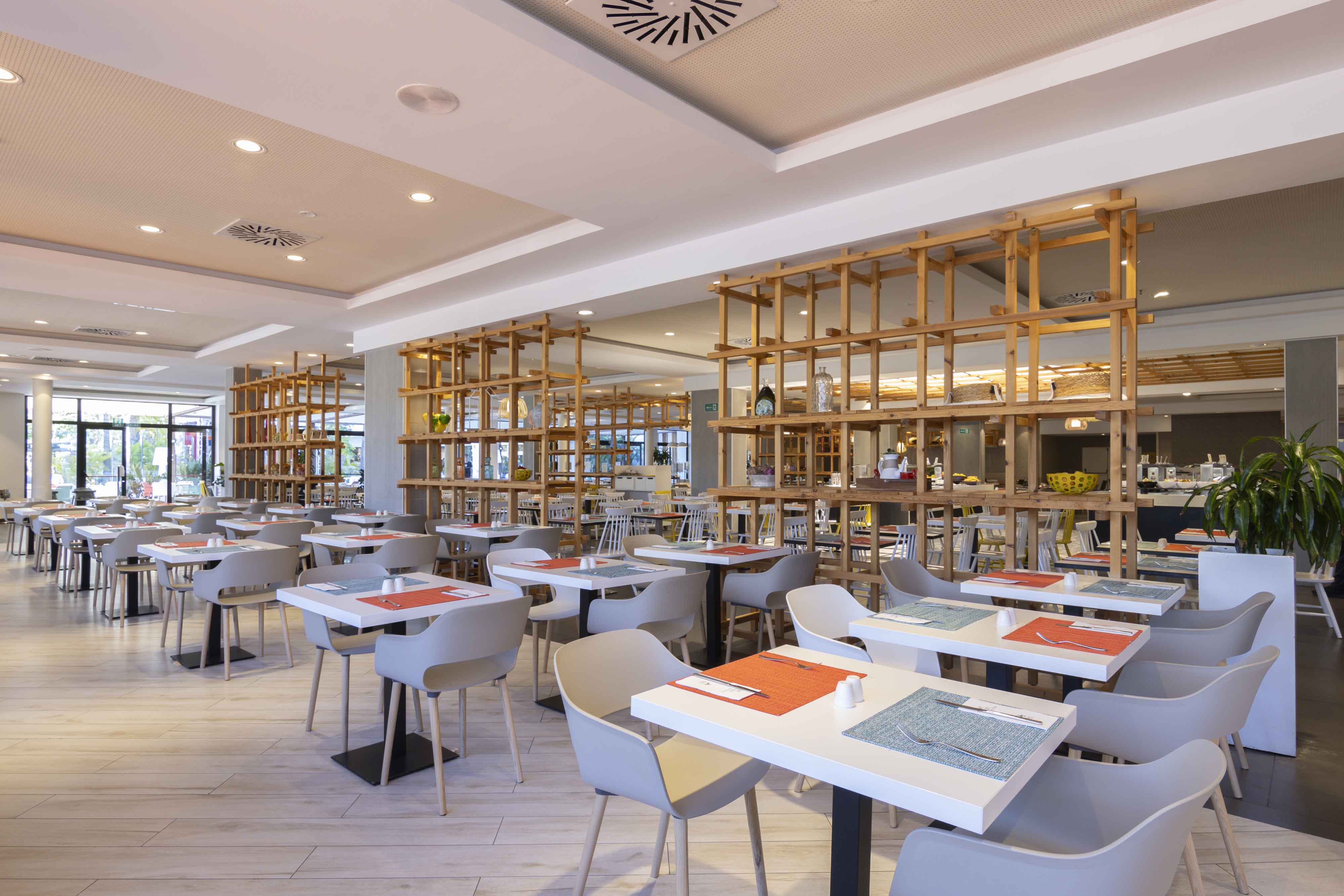 abora continental buffet