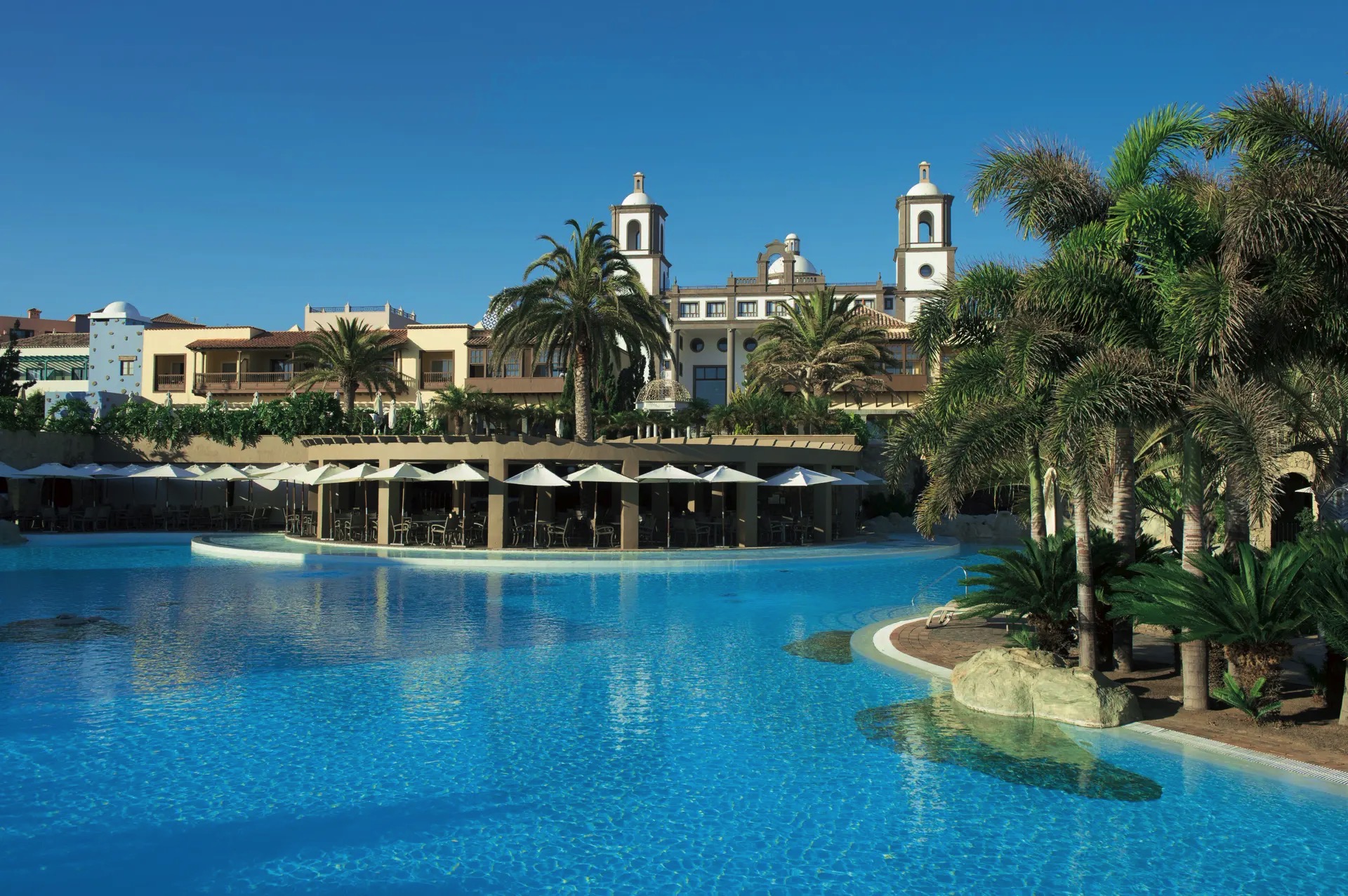 lopesan villa del conde resort & thalasso schwimmbad trommelpool