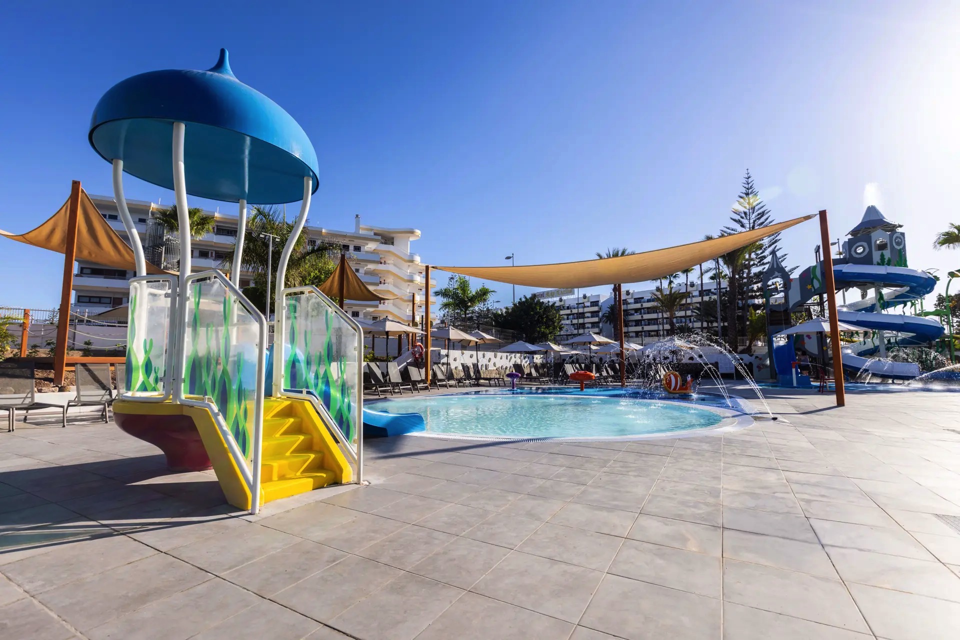 children's pool area abora catarina by lopesan hotels