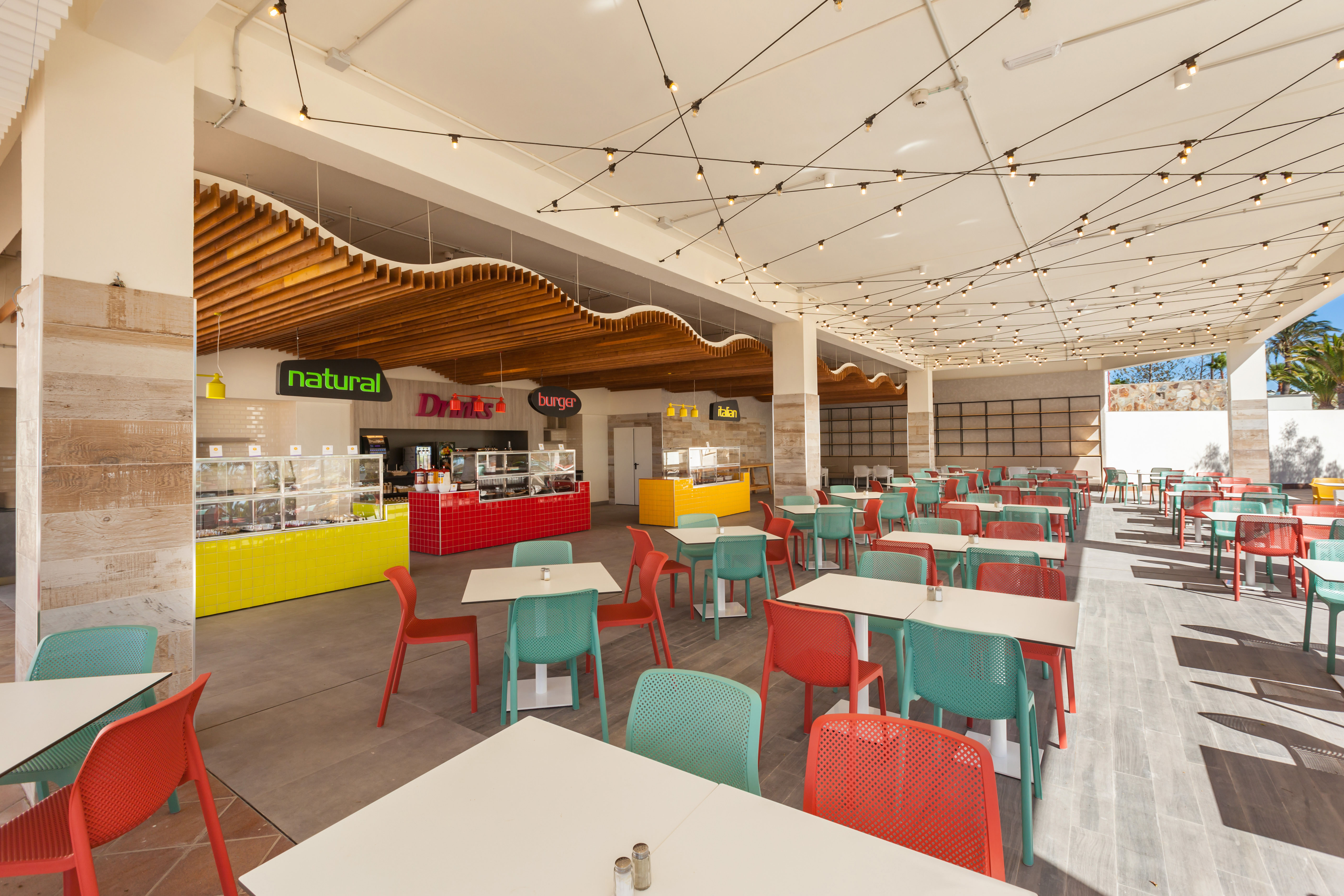 buffet interior abora interclub atlantic by lopesan hotels