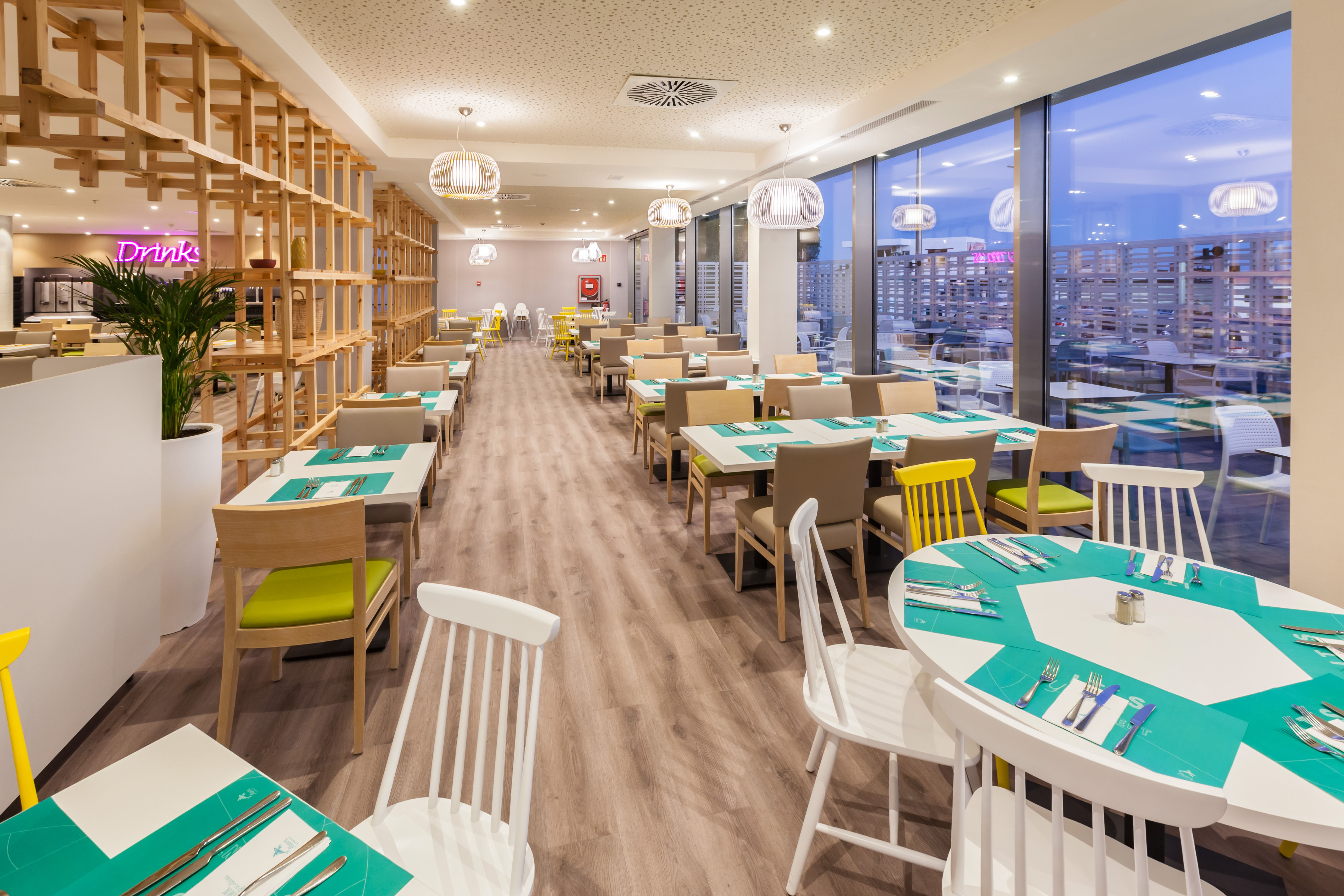 buffet interior abora interclub atlantic by lopesan hotels