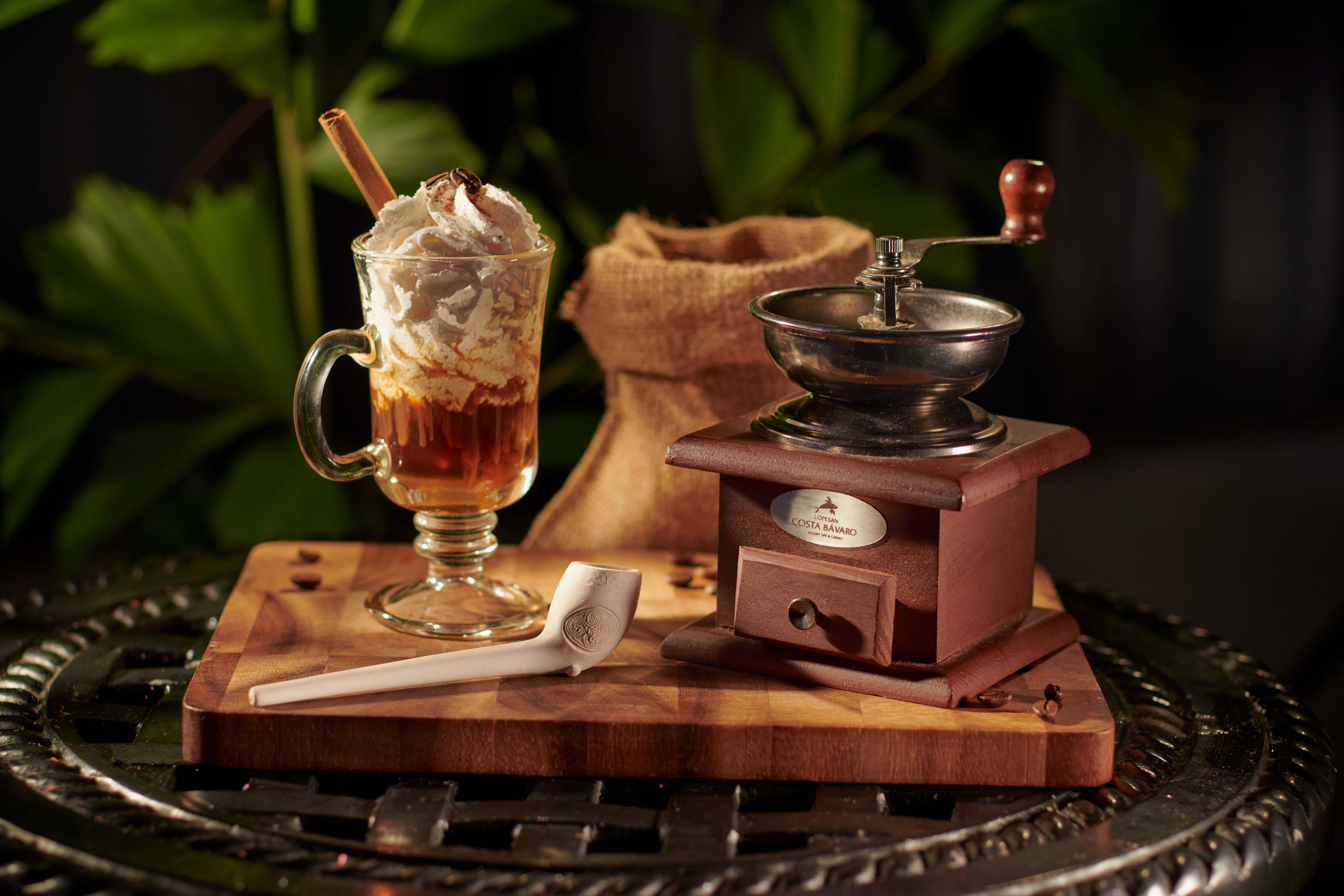 Cocktail Café Galerie Hotel Lopesan Caoba Lagoon