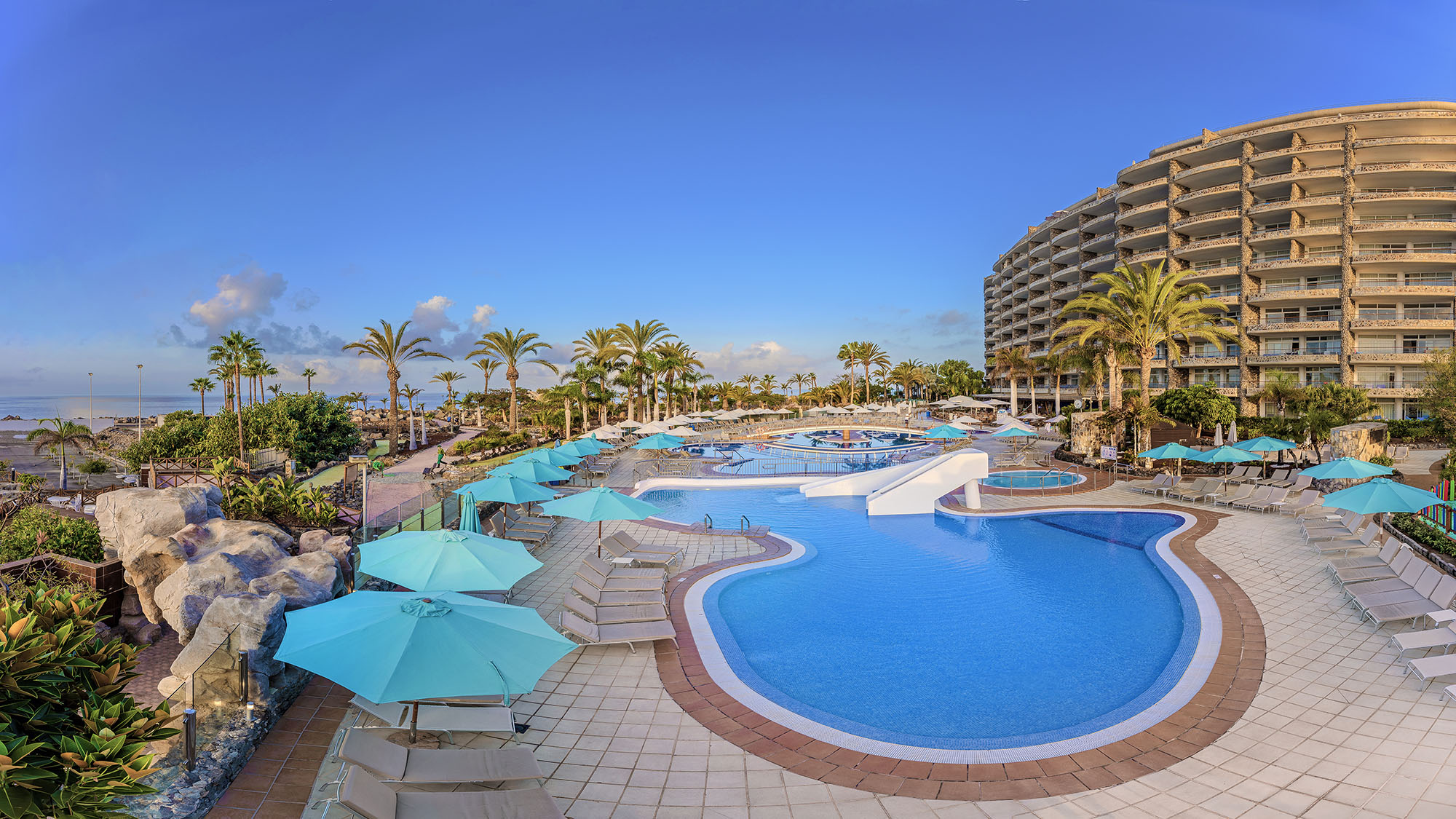 Hotelpool in erster Strandlinie Gran Canaria