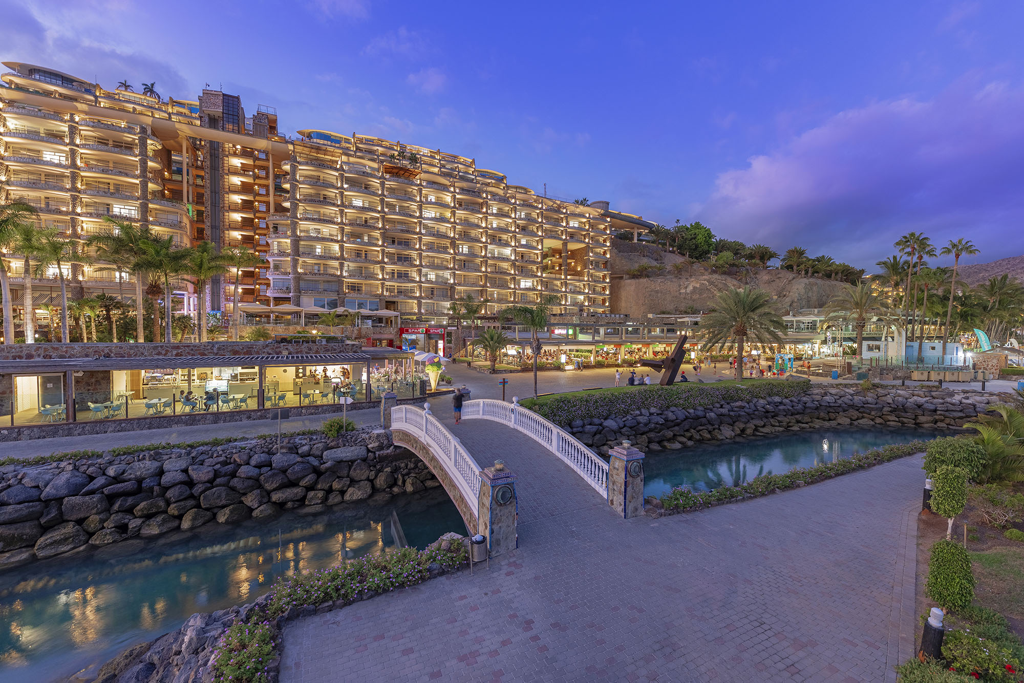 Außenpool in Resorts auf Gran Canaria