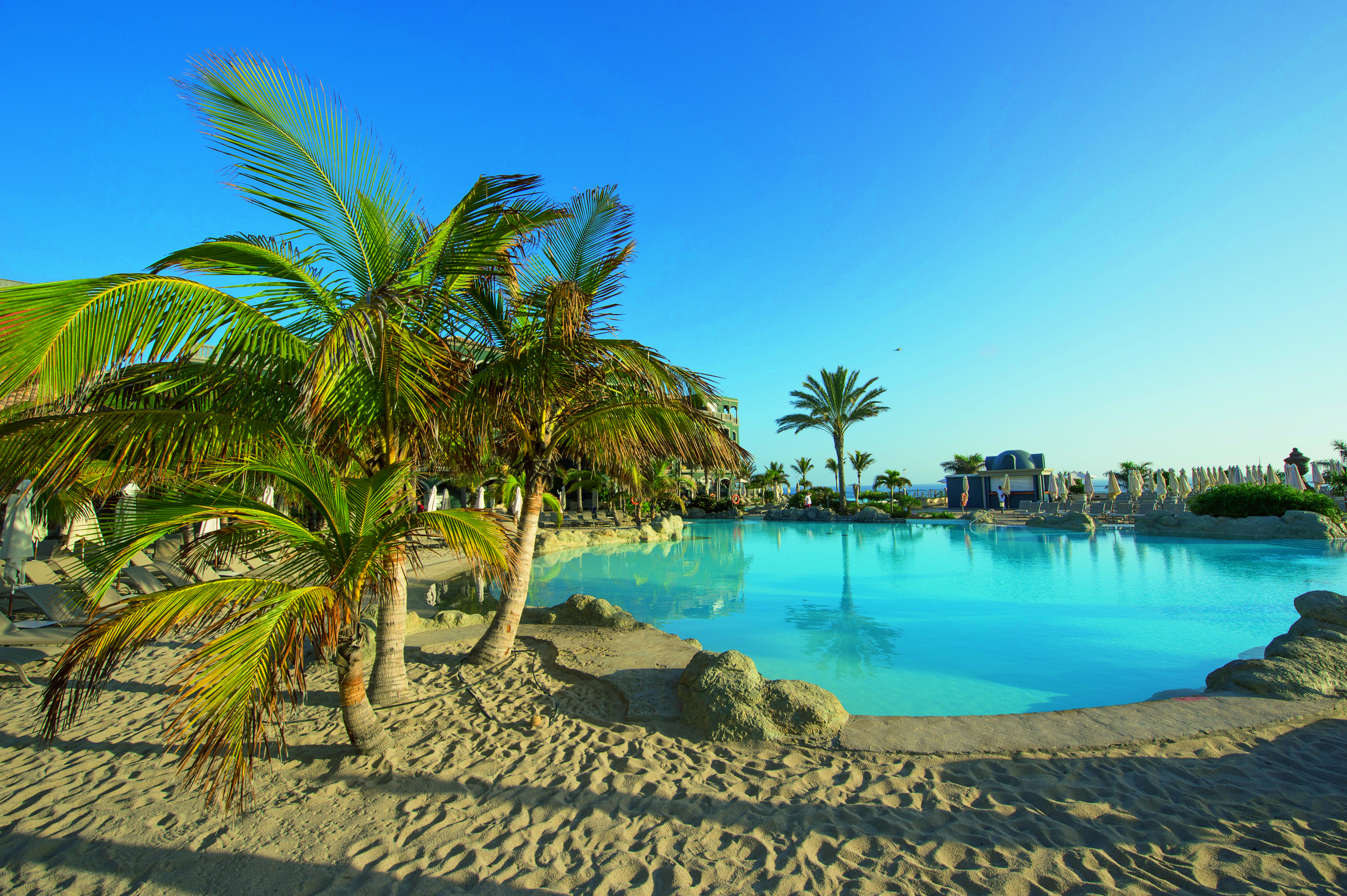 hotel lopesan villa del conde pool picture