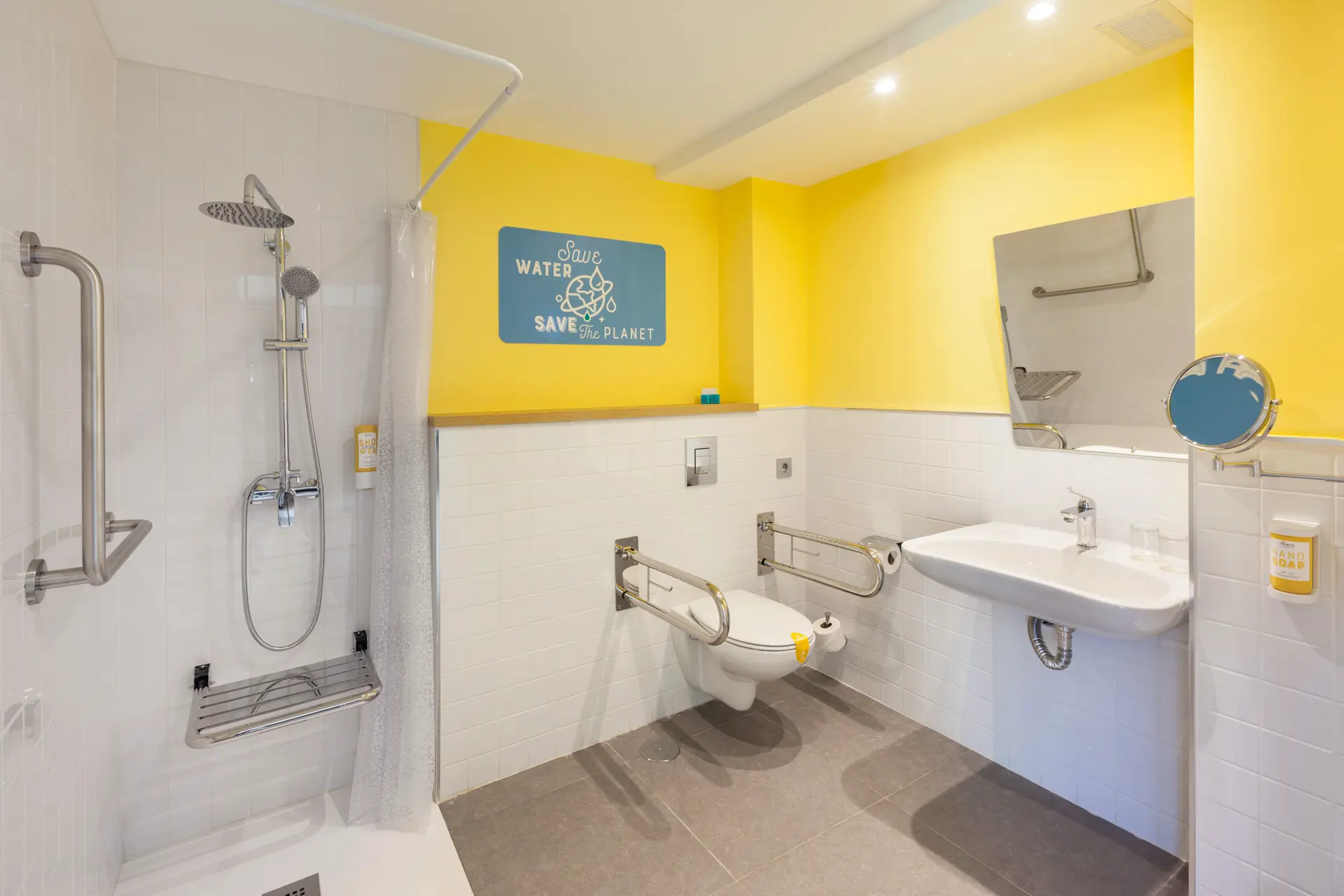 fotos badezimmer zimmer abora interclub atlantic doppel standard barrierefrei