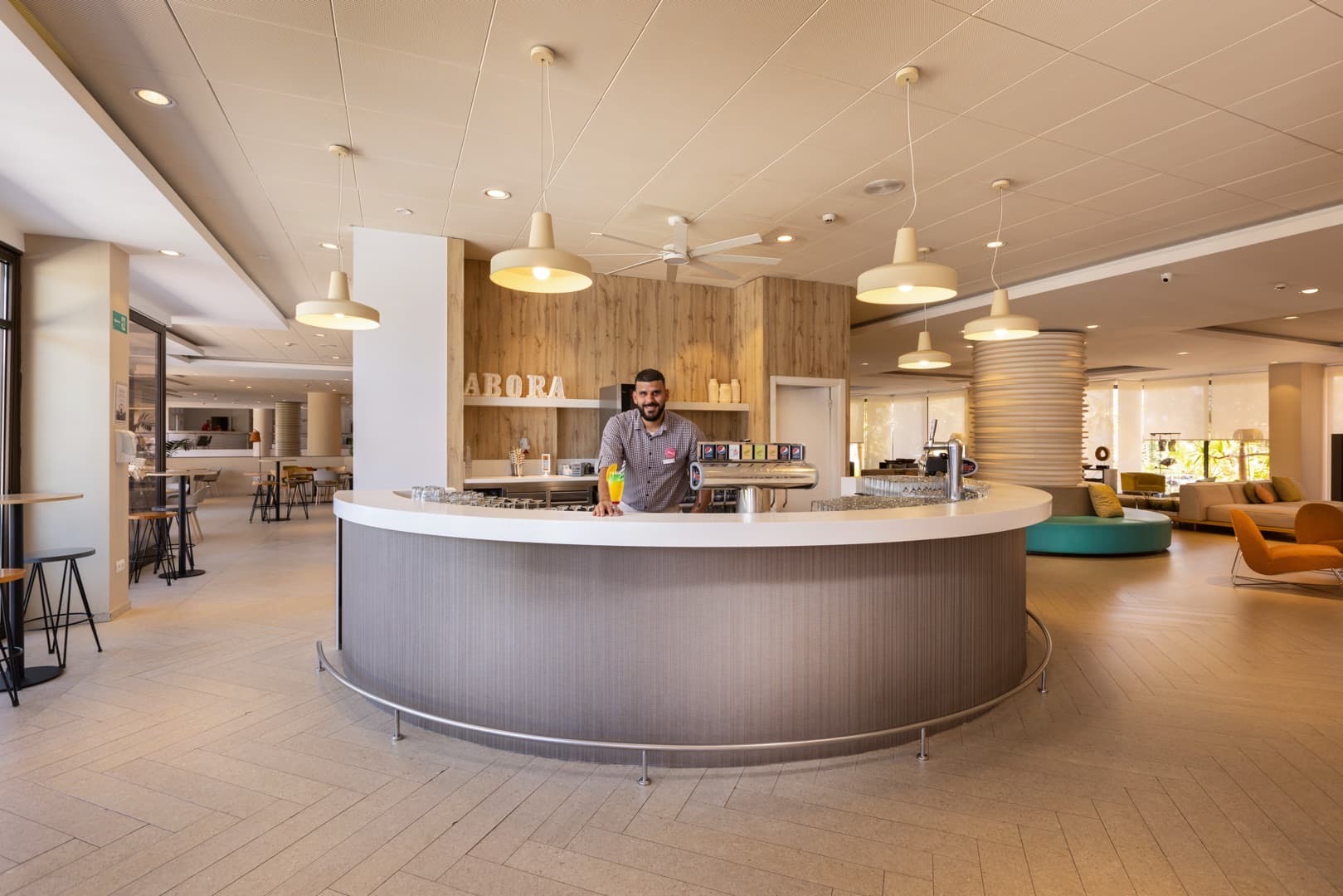 bilder und fotos abora continental by lopesan hotels bar halle